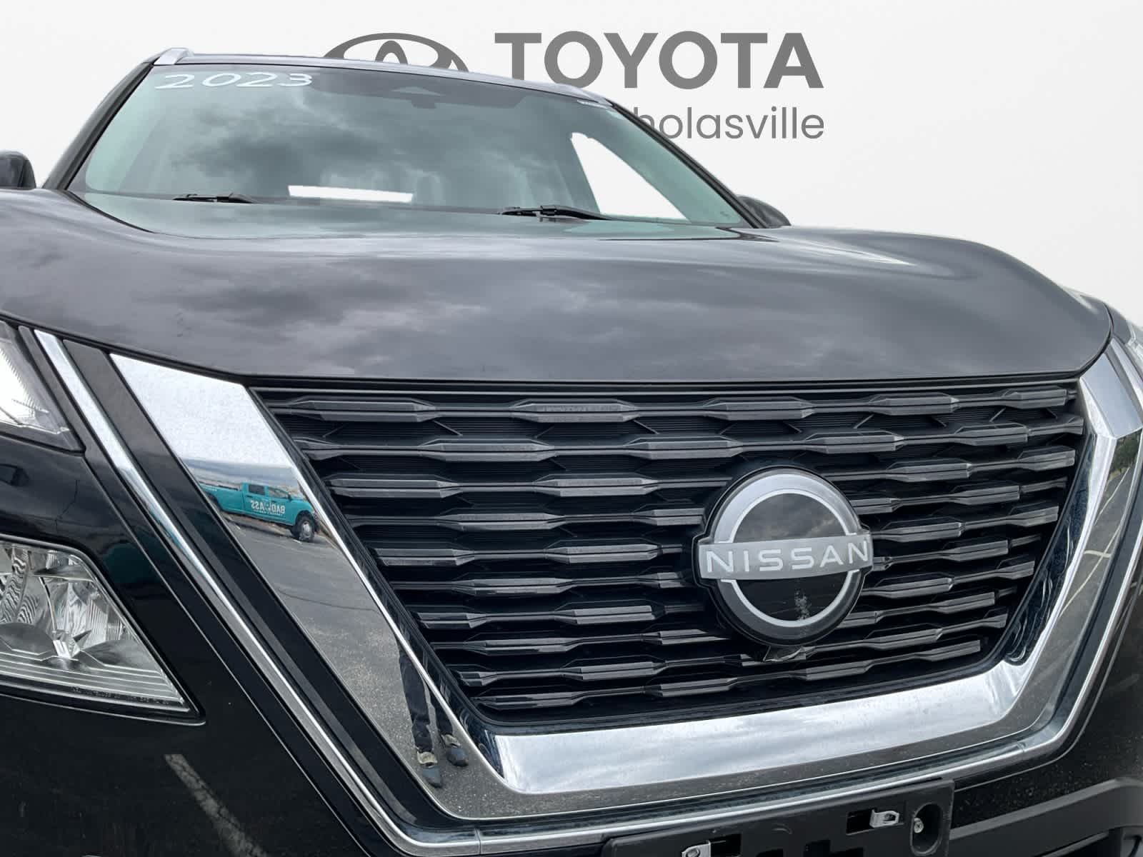 Used 2023 Nissan Rogue SUV