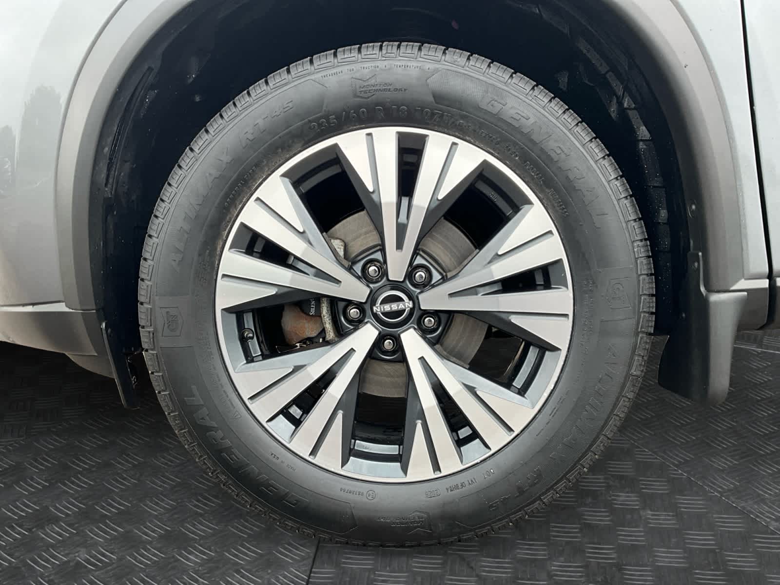 Used 2023 Nissan Rogue SUV