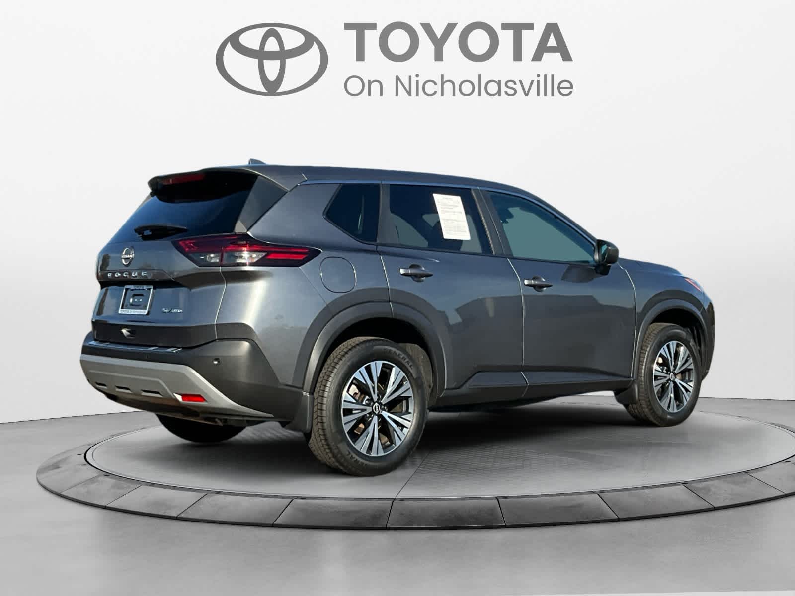 Used 2023 Nissan Rogue SUV