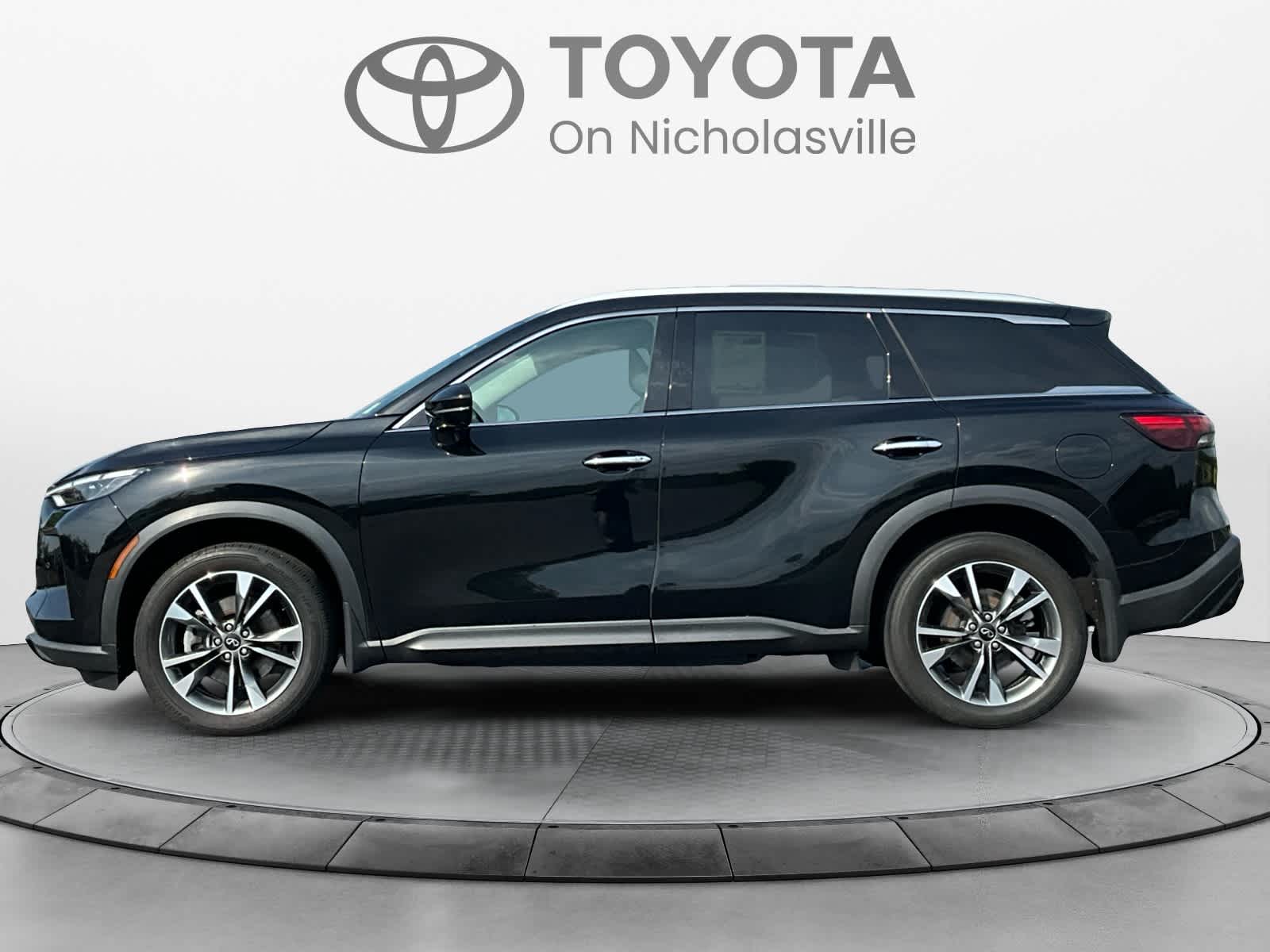 Used 2023 Infiniti QX60 SUV