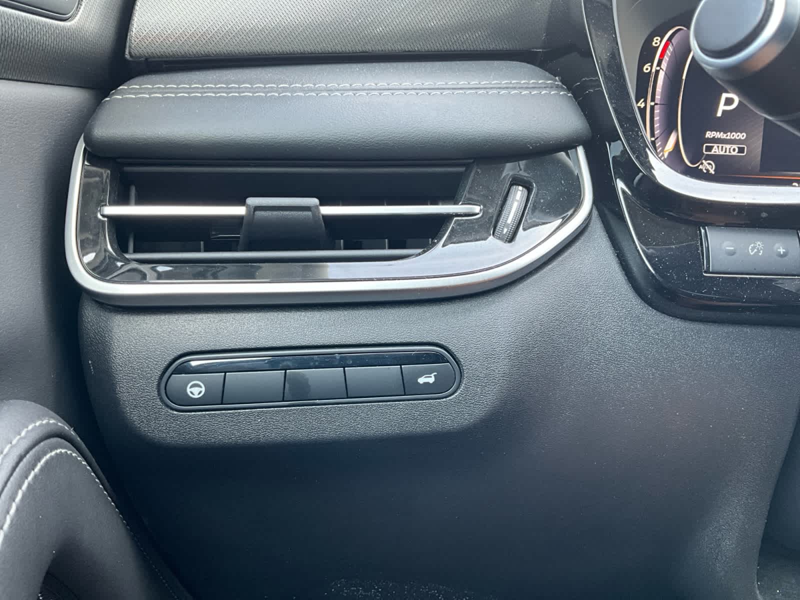 Used 2023 Infiniti QX60 SUV