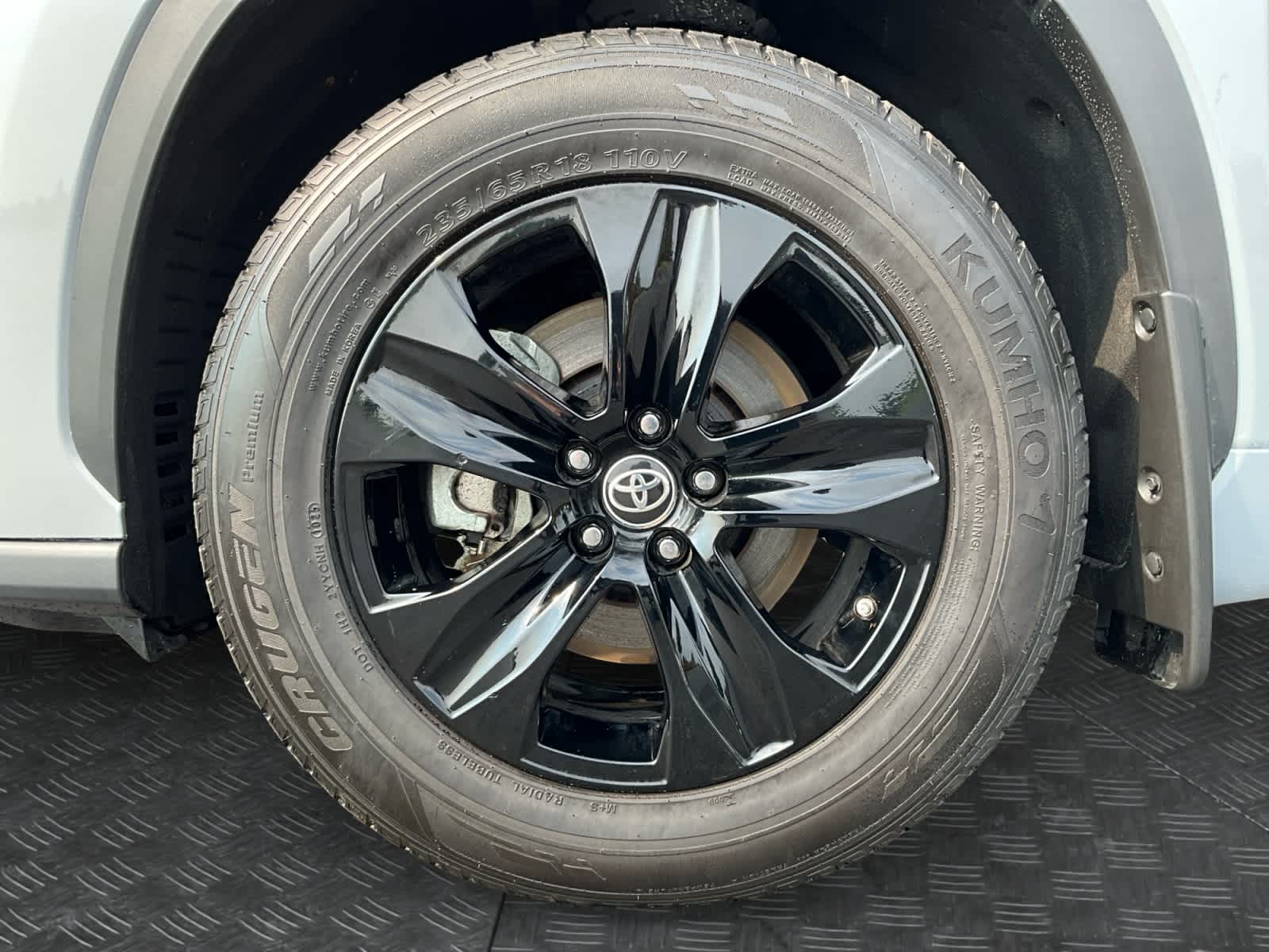 Used 2023 Toyota Highlander SUV