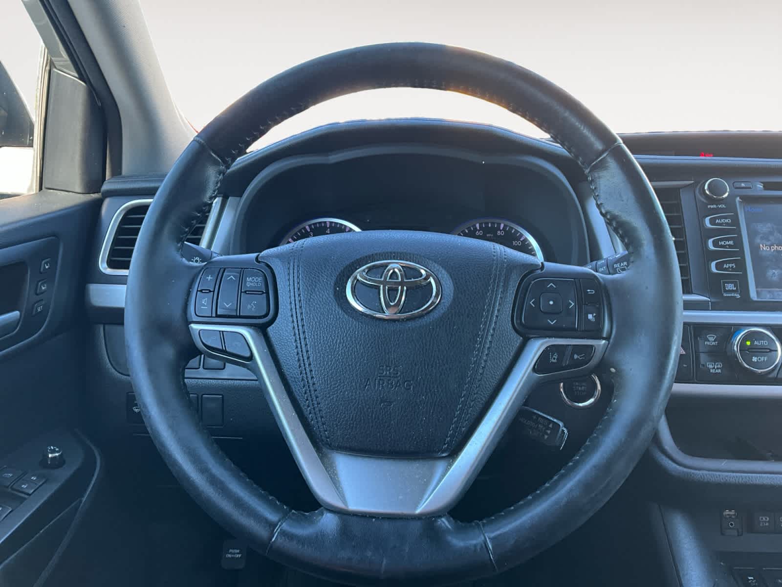 Used 2018 Toyota Highlander SUV
