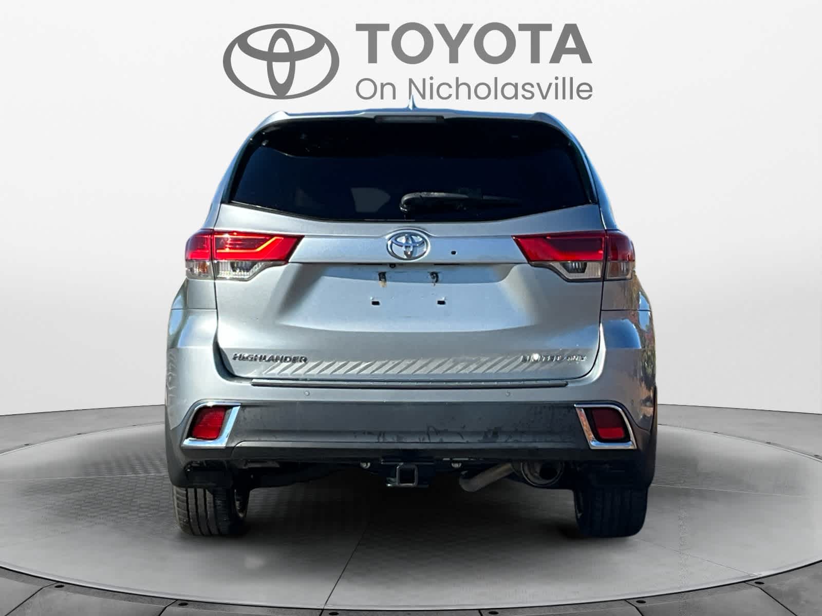 Used 2018 Toyota Highlander SUV