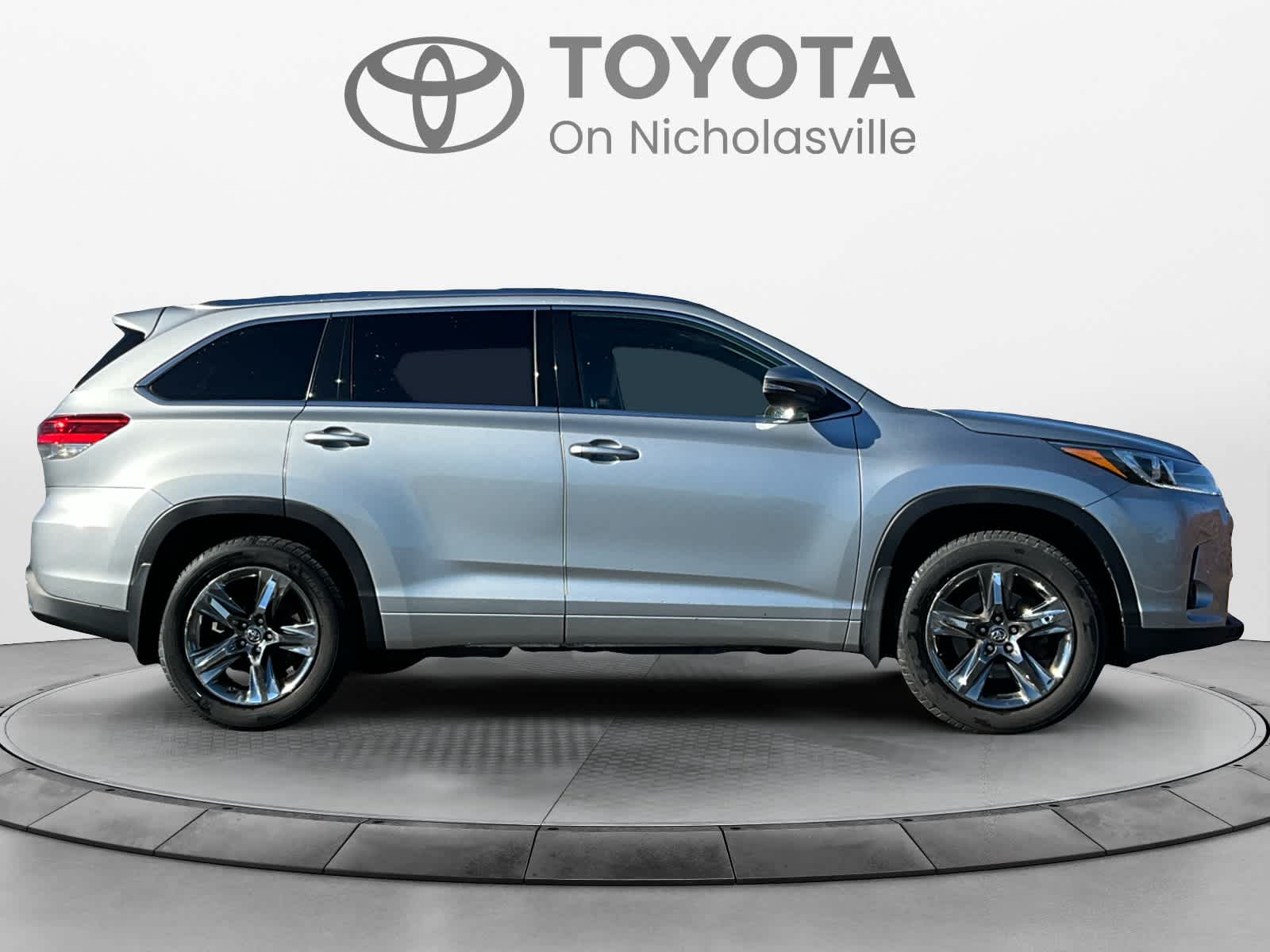Used 2018 Toyota Highlander SUV