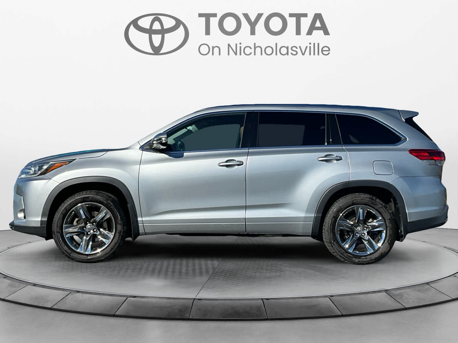 Used 2018 Toyota Highlander SUV