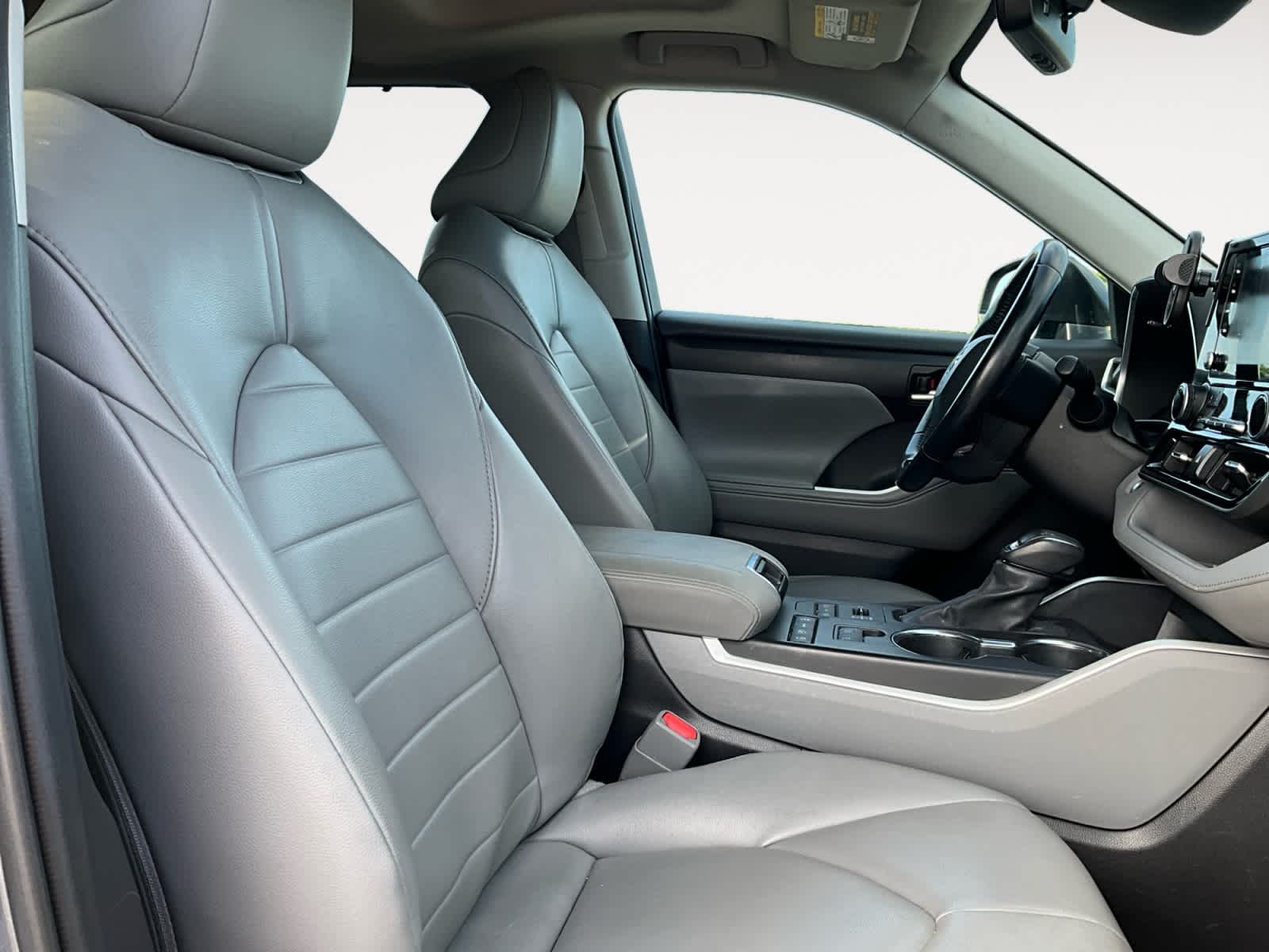 Used 2020 Toyota Highlander SUV