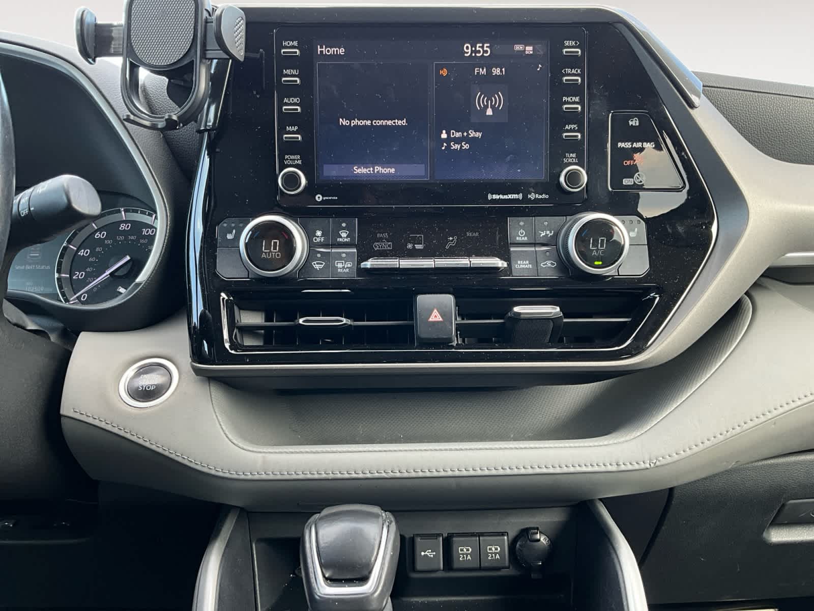 Used 2020 Toyota Highlander SUV