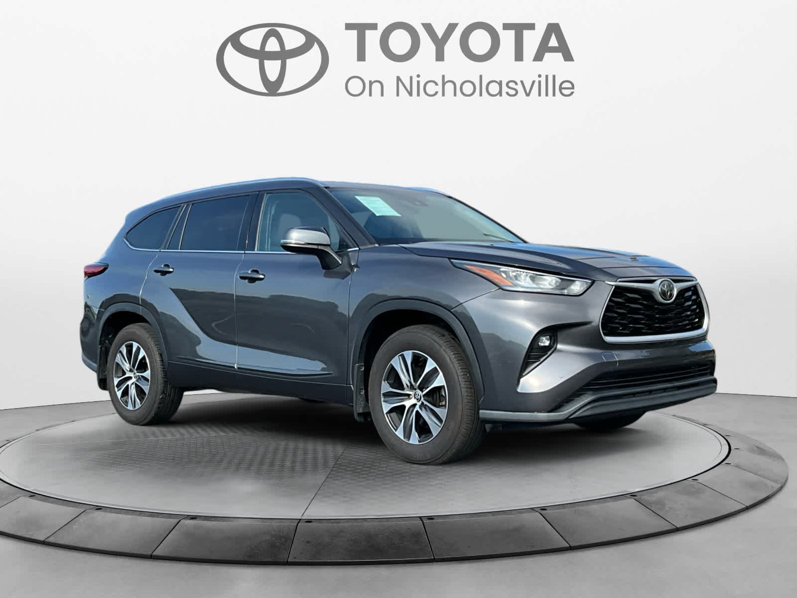 Used 2020 Toyota Highlander SUV