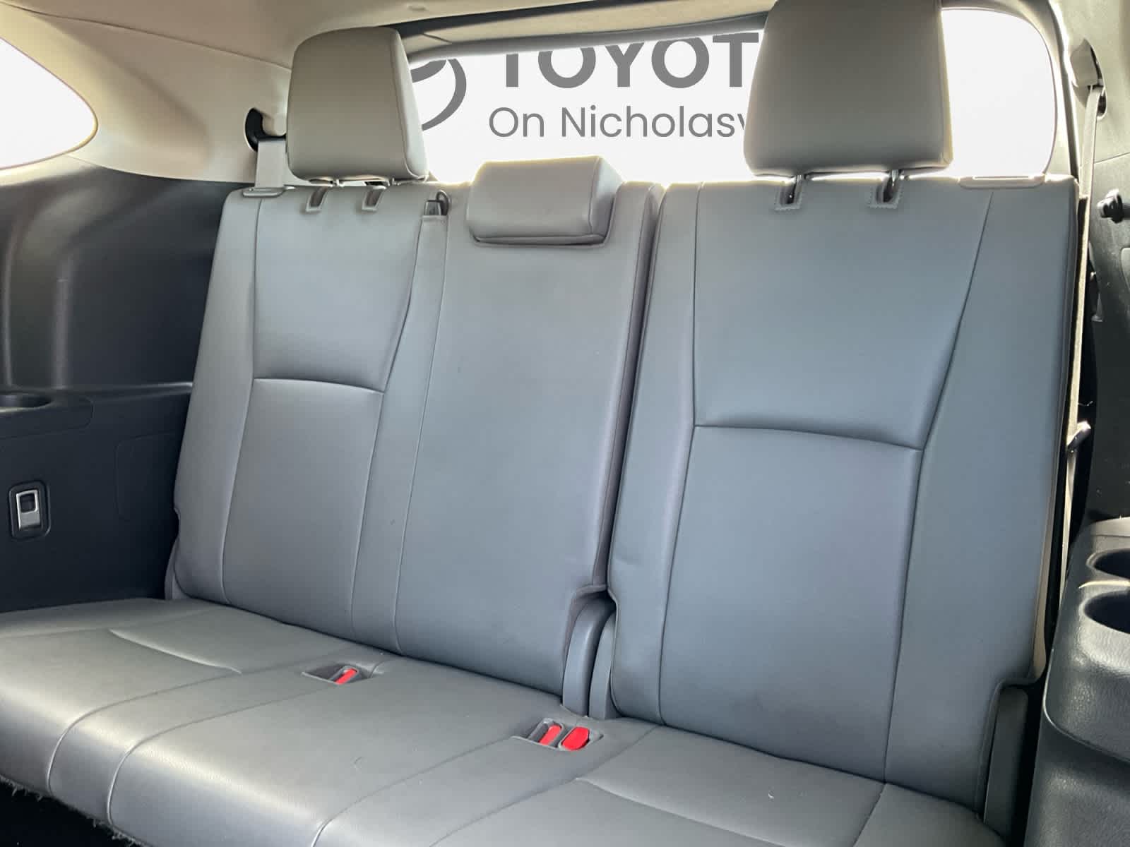 Used 2020 Toyota Highlander SUV