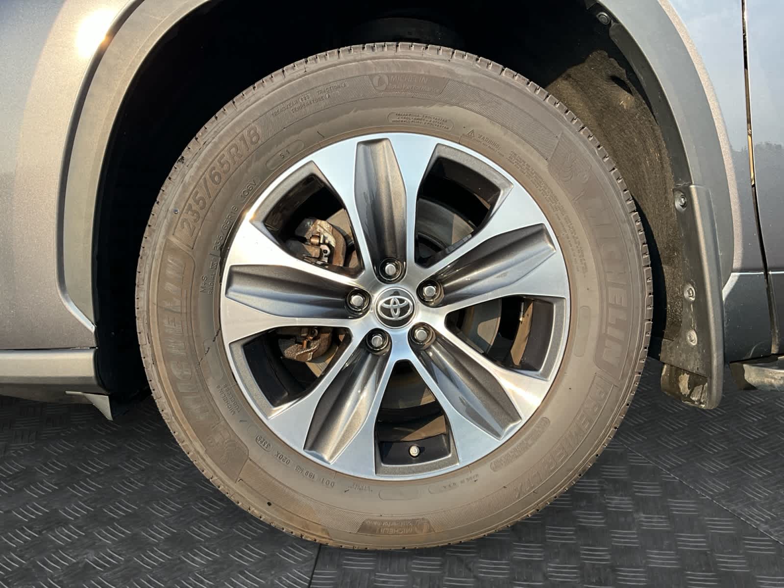 Used 2024 Toyota Highlander SUV