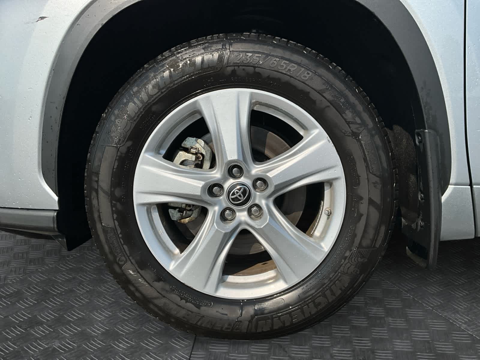 Used 2023 Toyota Highlander SUV
