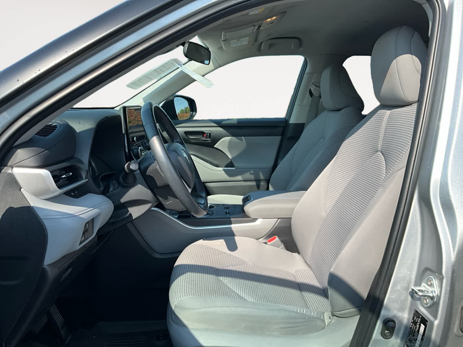 Used 2023 Toyota Highlander SUV