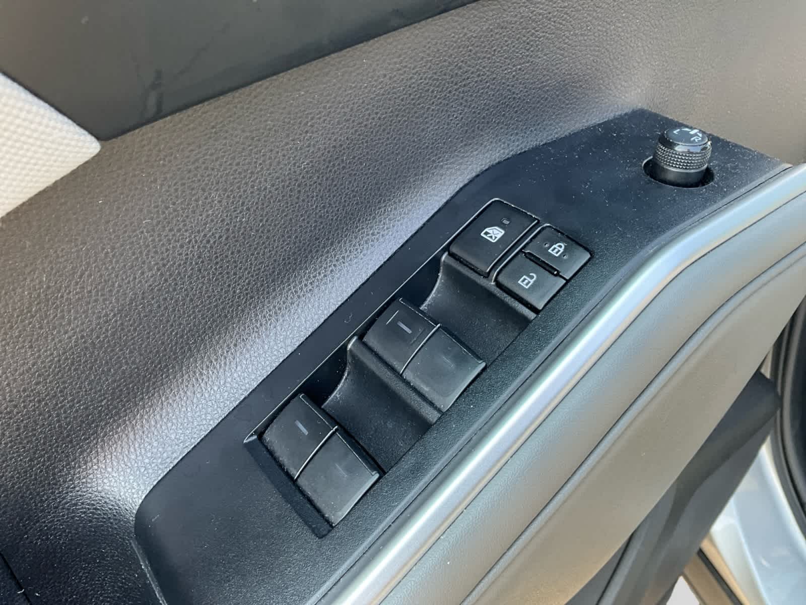 Used 2023 Toyota Highlander SUV