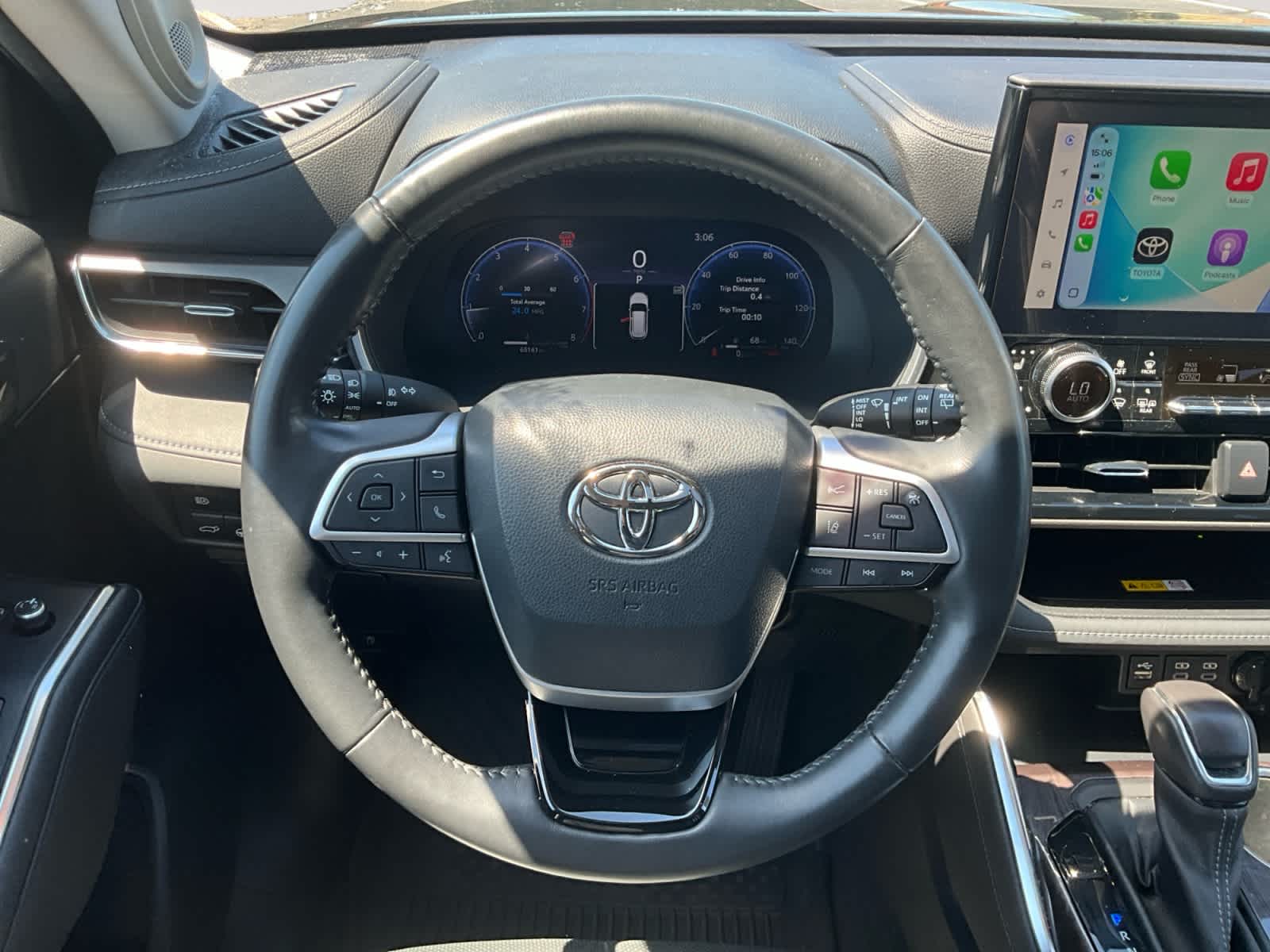 Used 2023 Toyota Highlander SUV