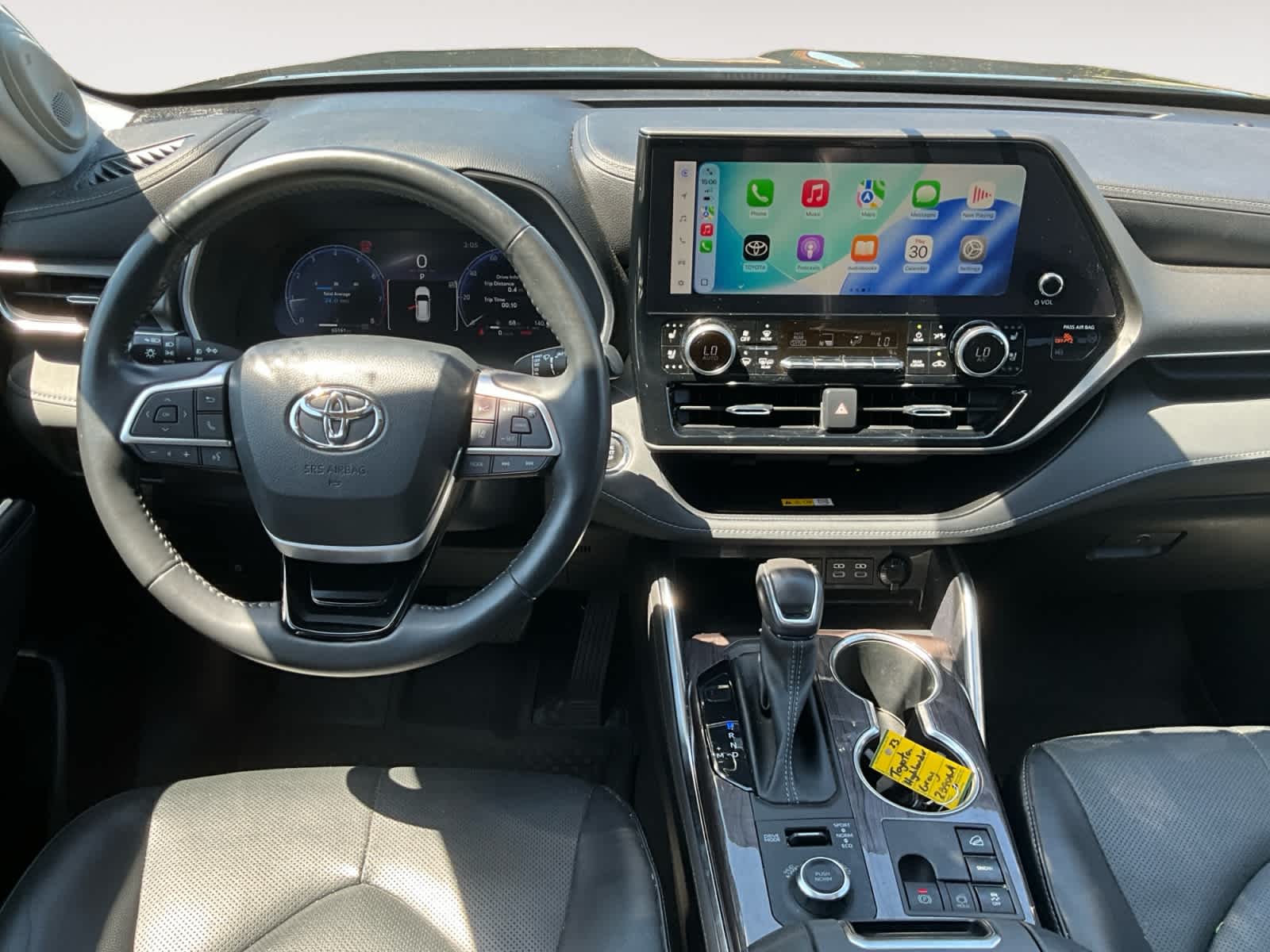 Used 2023 Toyota Highlander SUV