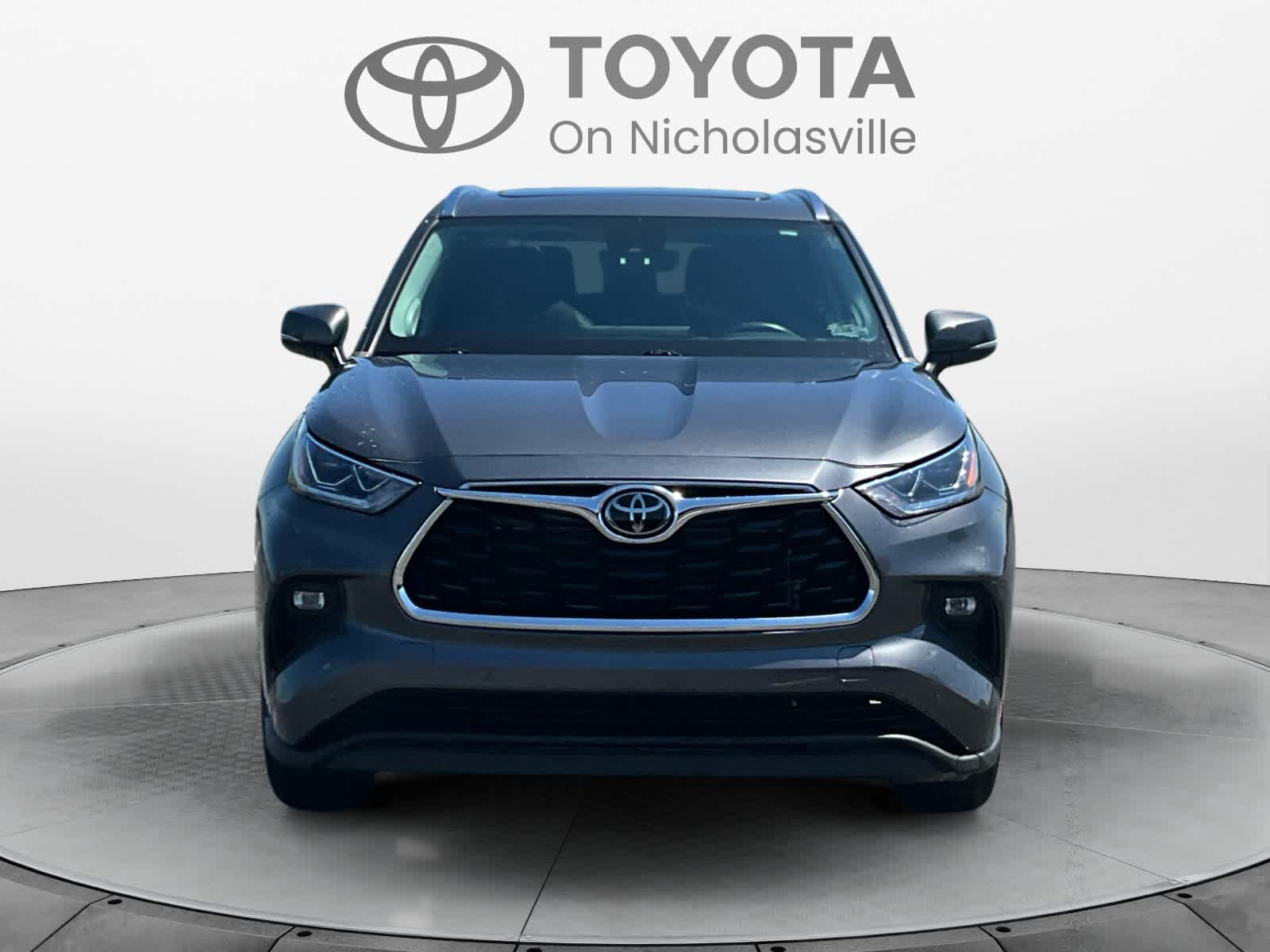 Used 2023 Toyota Highlander SUV