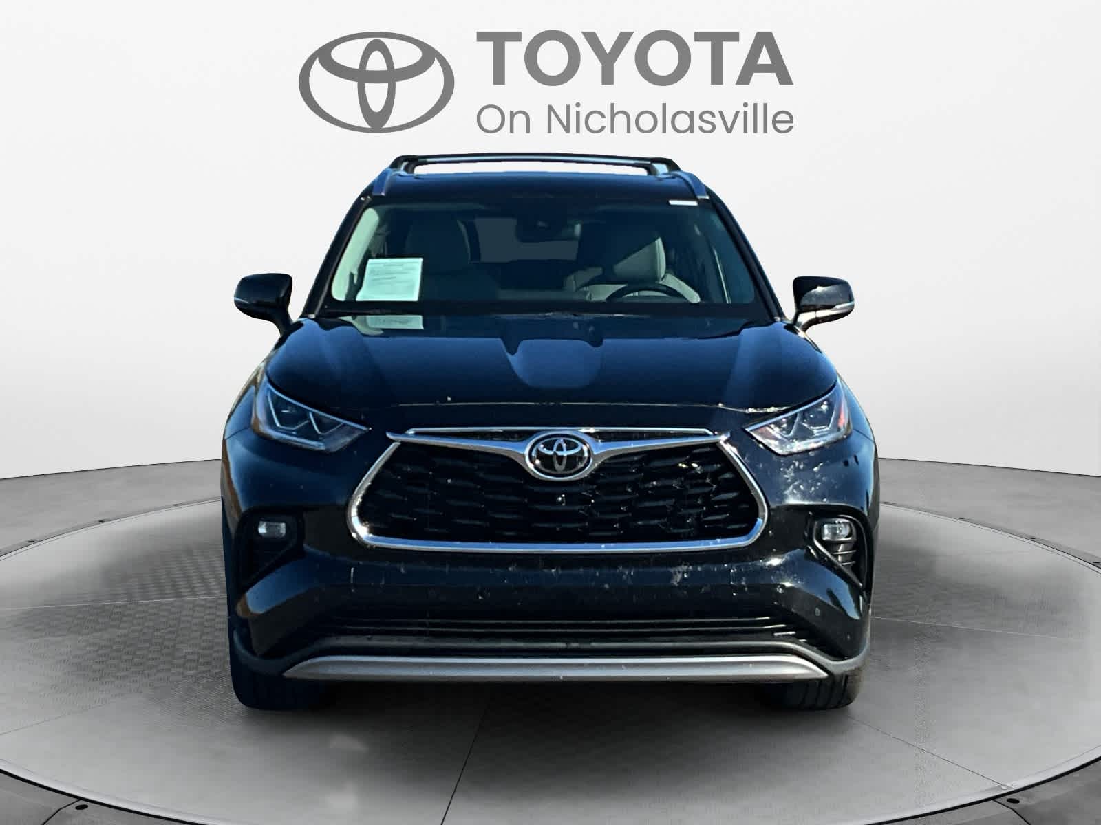 Used 2023 Toyota Highlander SUV