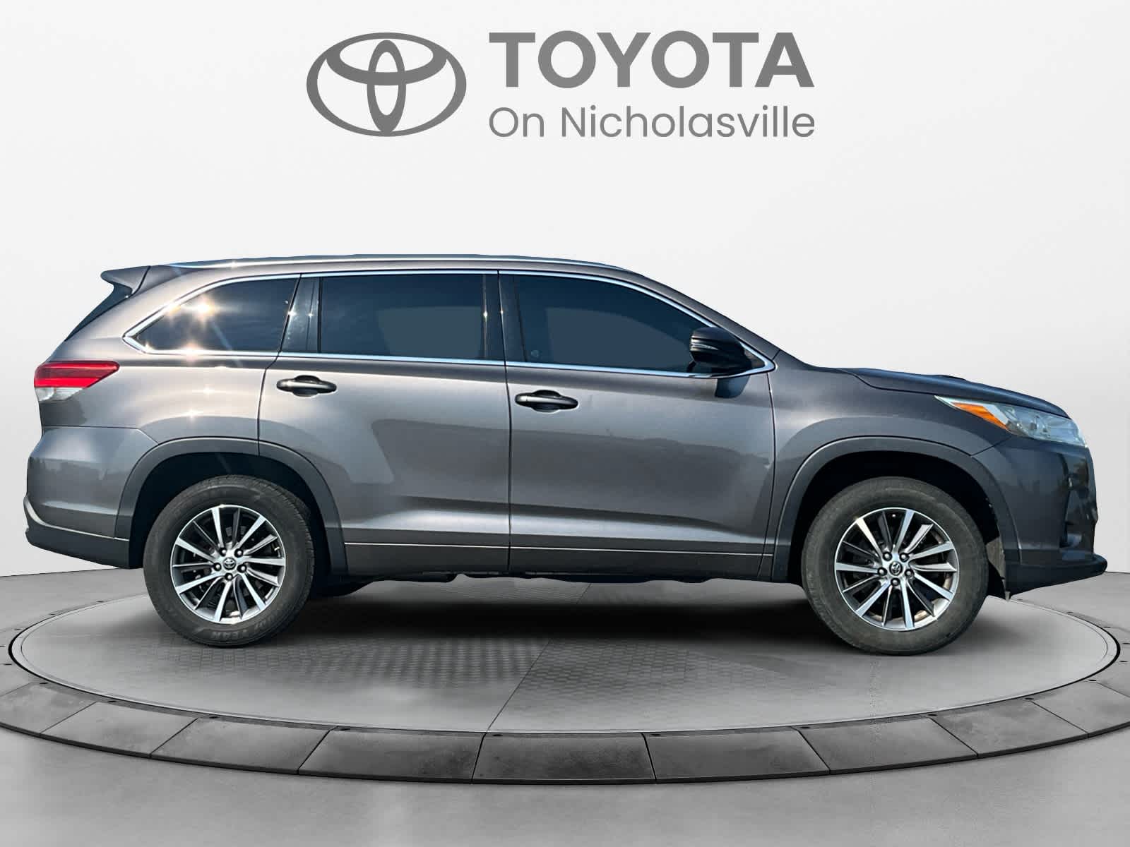 Used 2018 Toyota Highlander SUV