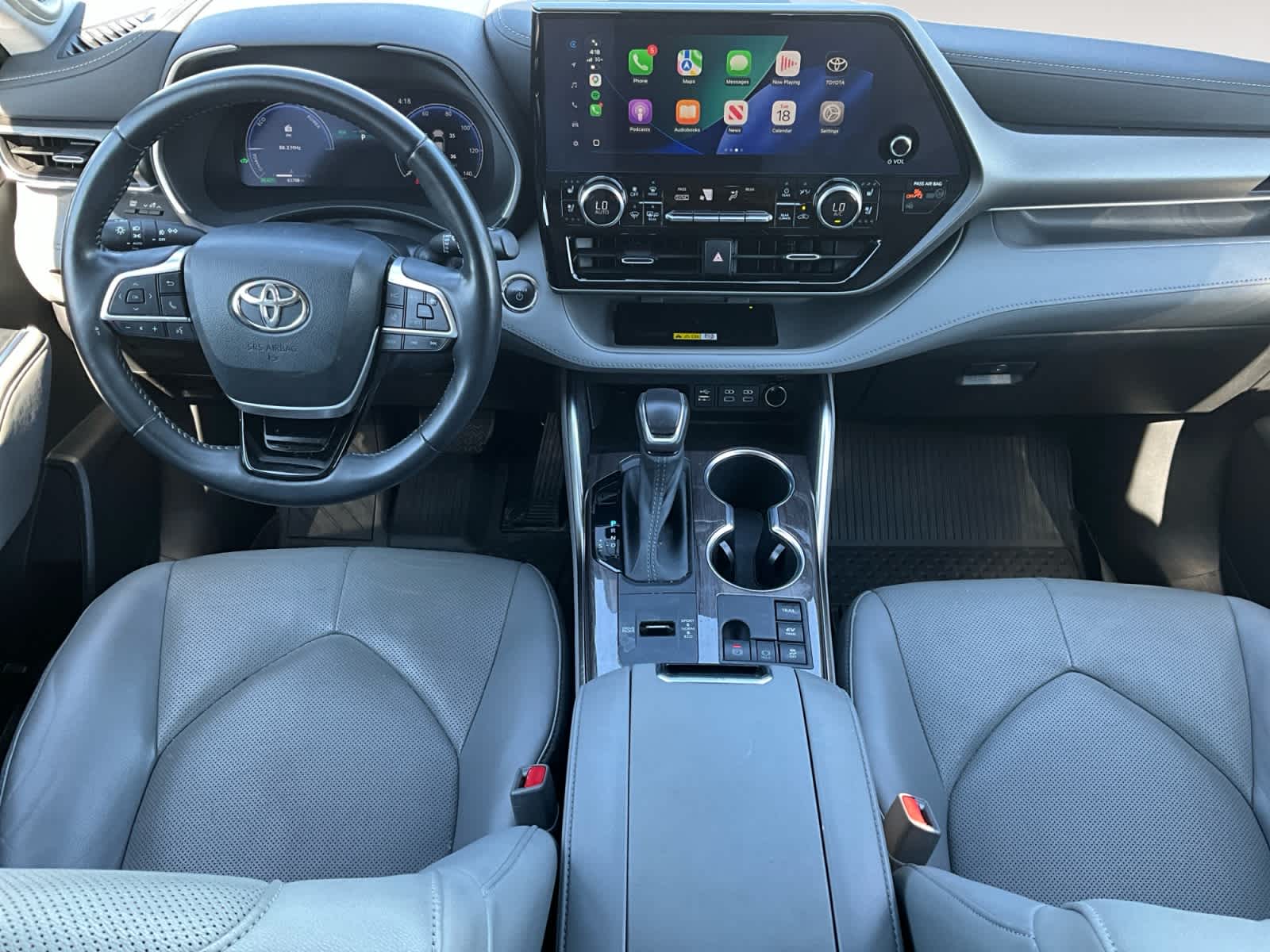 Used 2023 Toyota Highlander SUV