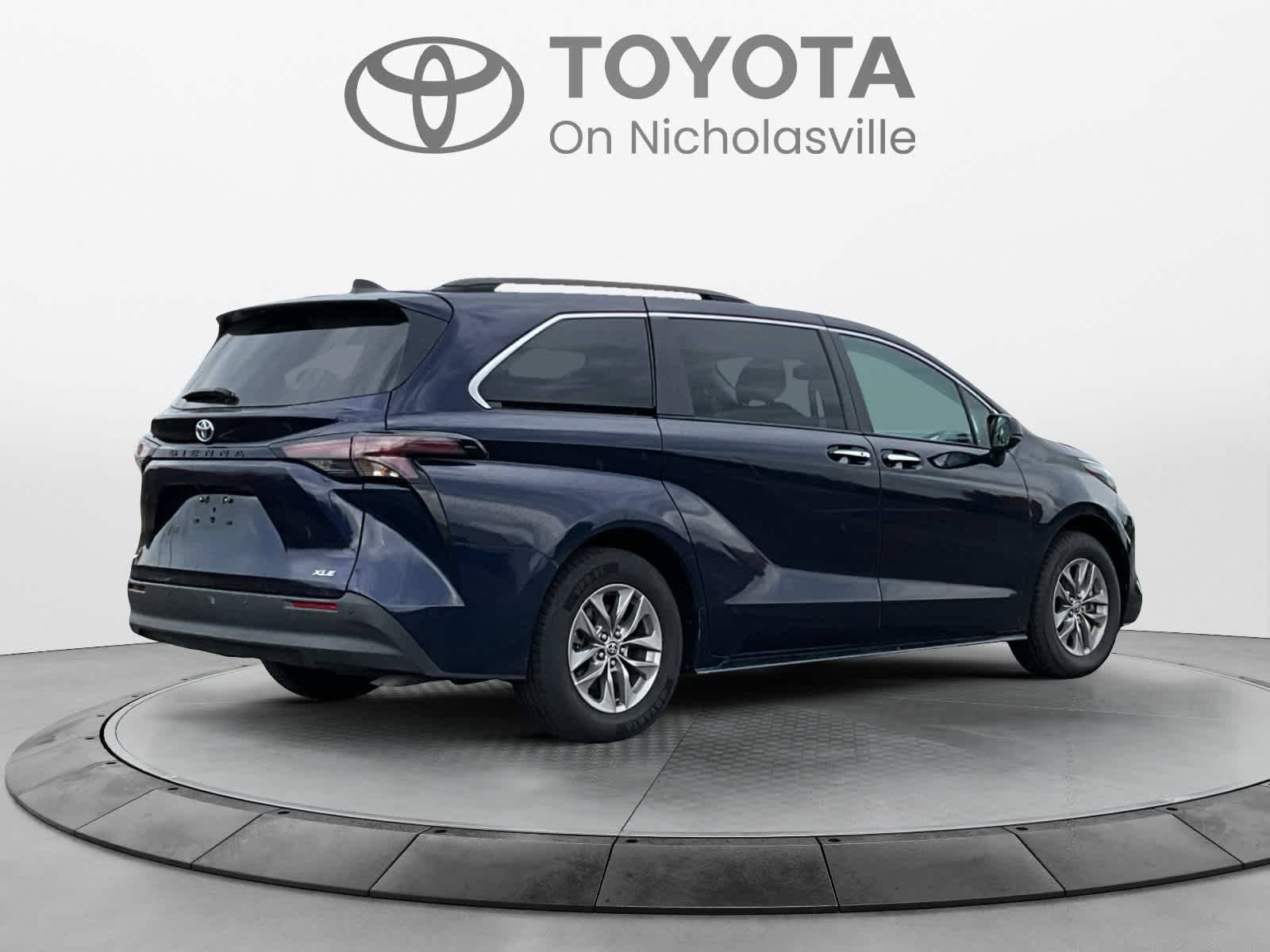 Used 2025 Toyota Sienna Van