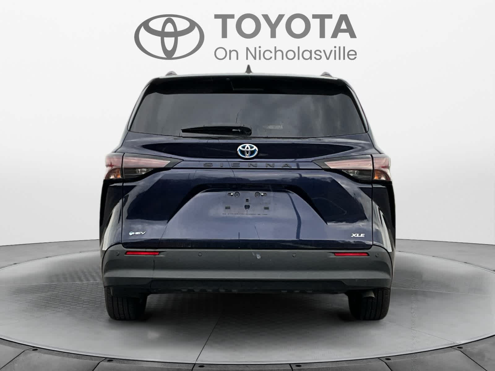 Used 2025 Toyota Sienna Van