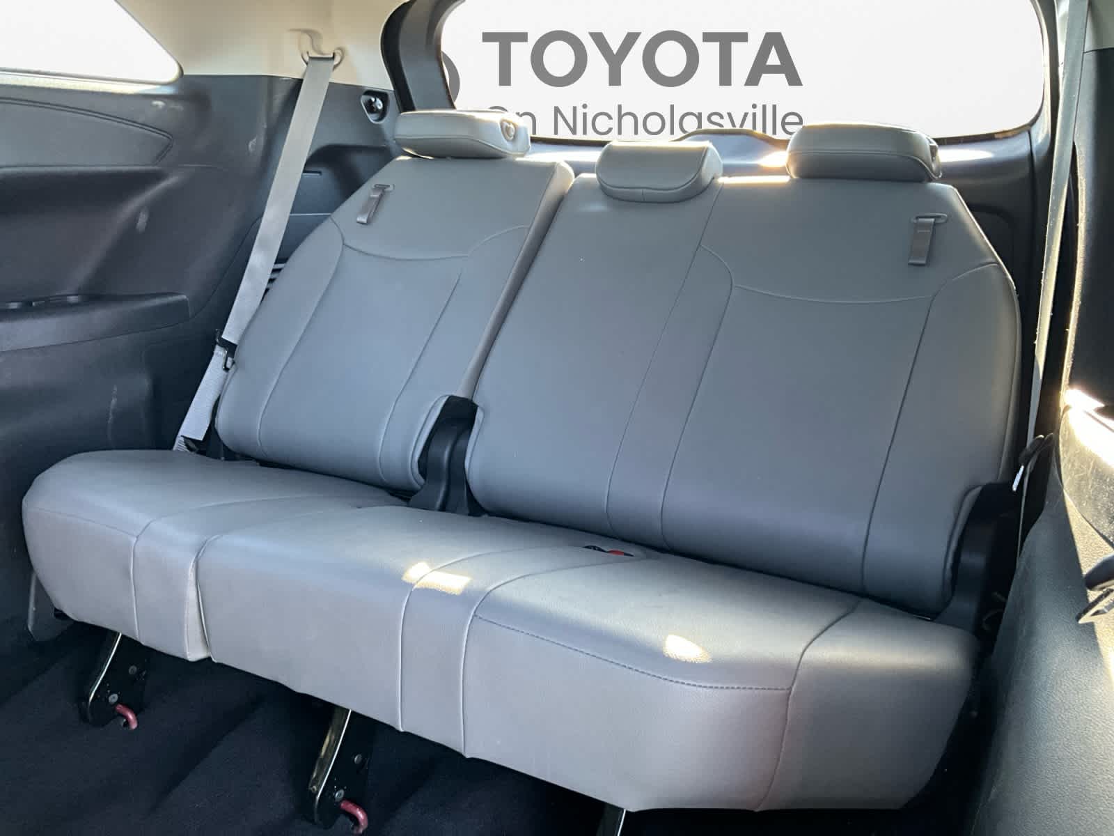 Used 2025 Toyota Sienna Van
