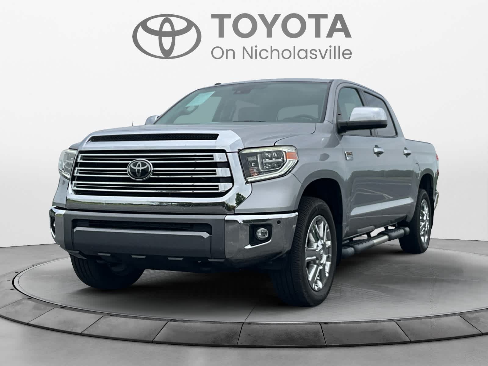 2019 Toyota Tundra Platinum 5.7L 4WD Crew Max Short Bed's photo