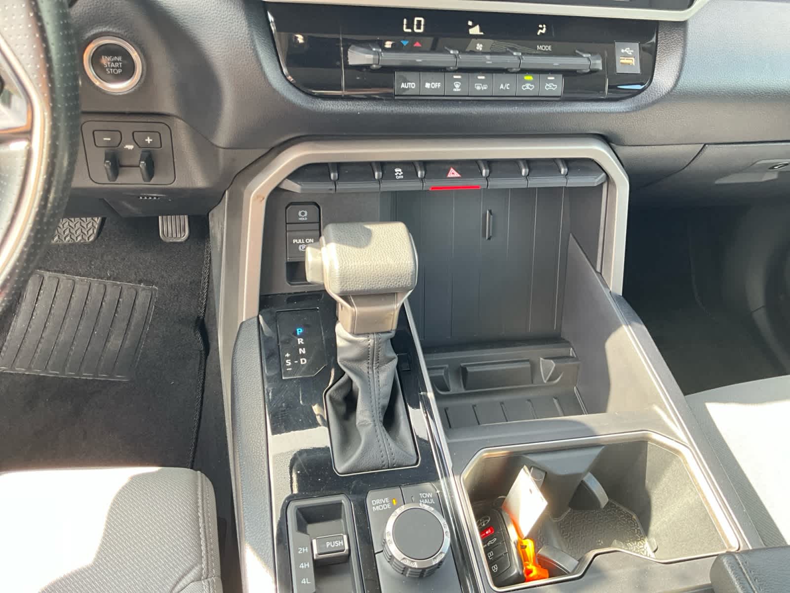 2024 Toyota Tundra SR5 - Photo 24