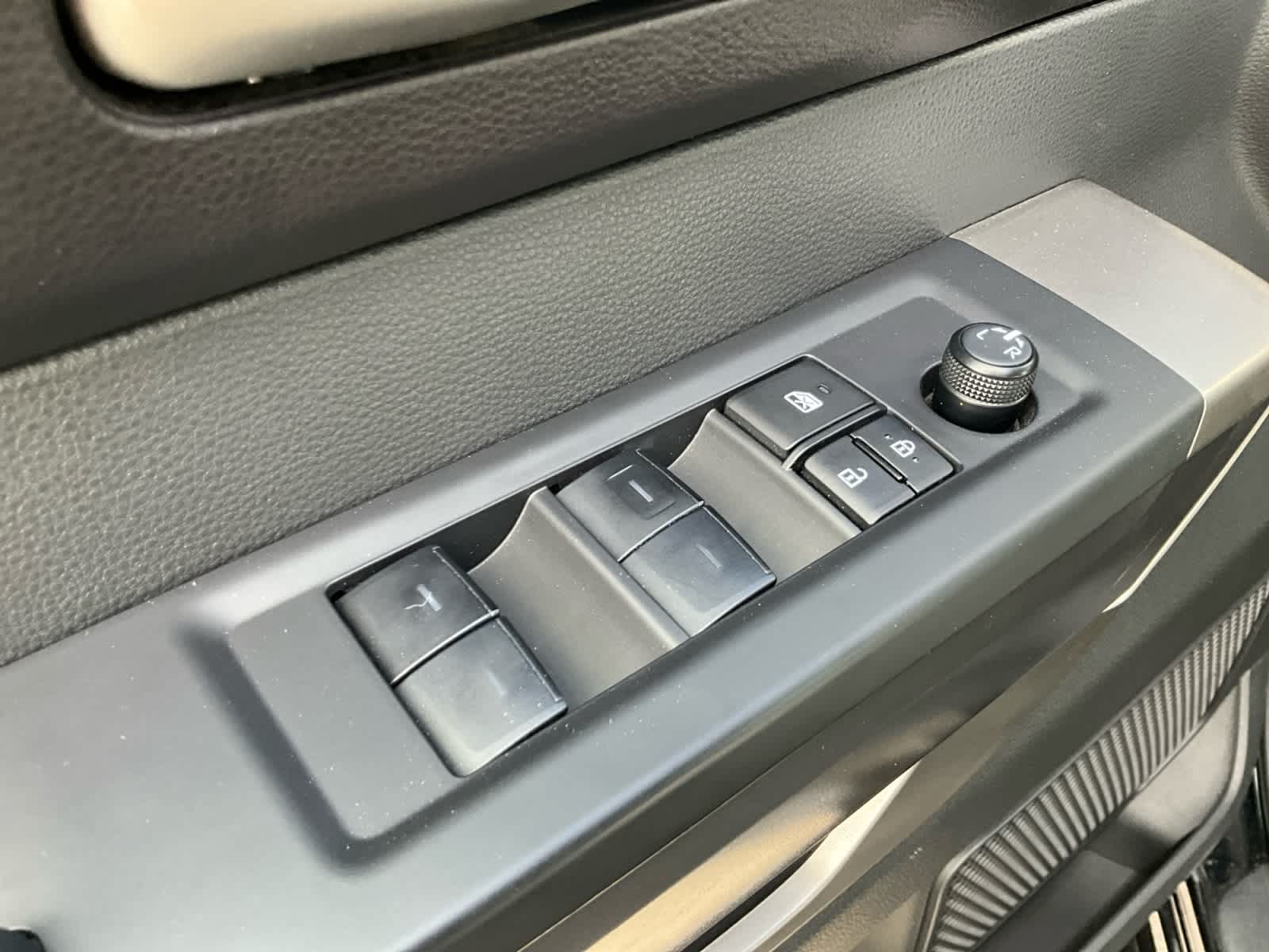 2024 Toyota Tundra SR5 - Photo 20