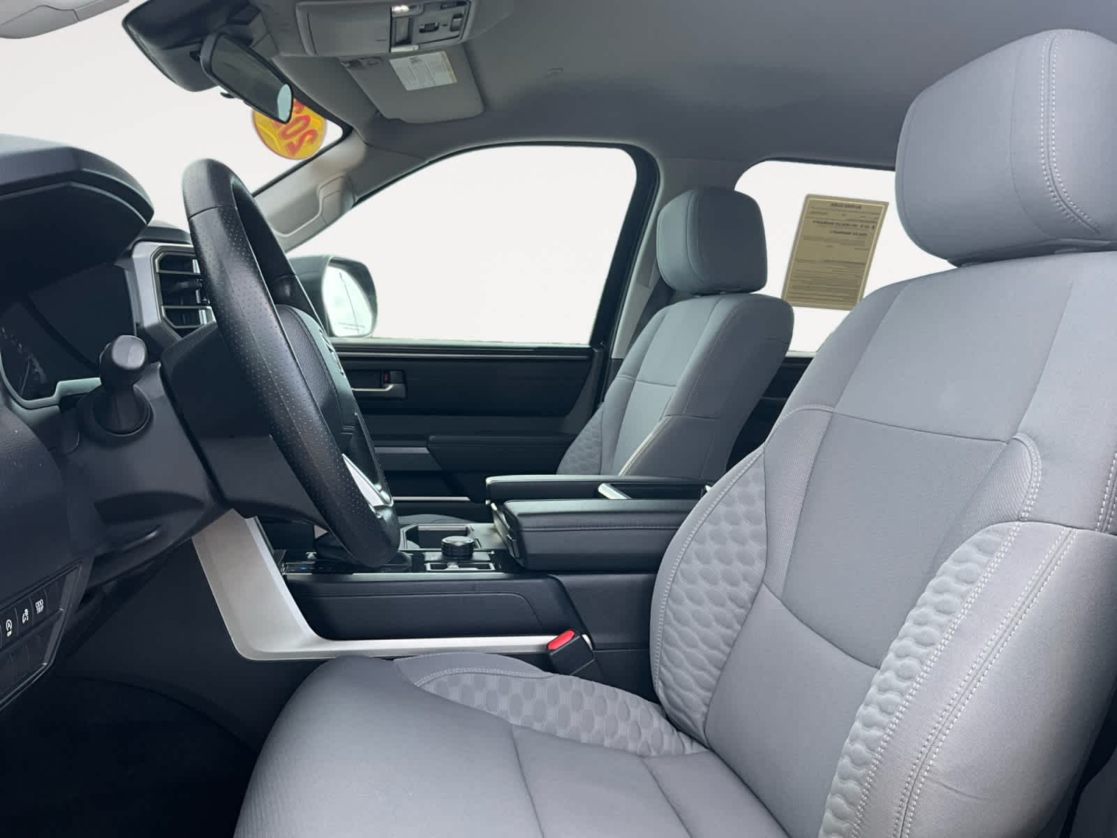 2024 Toyota Tundra SR5 - Photo 9