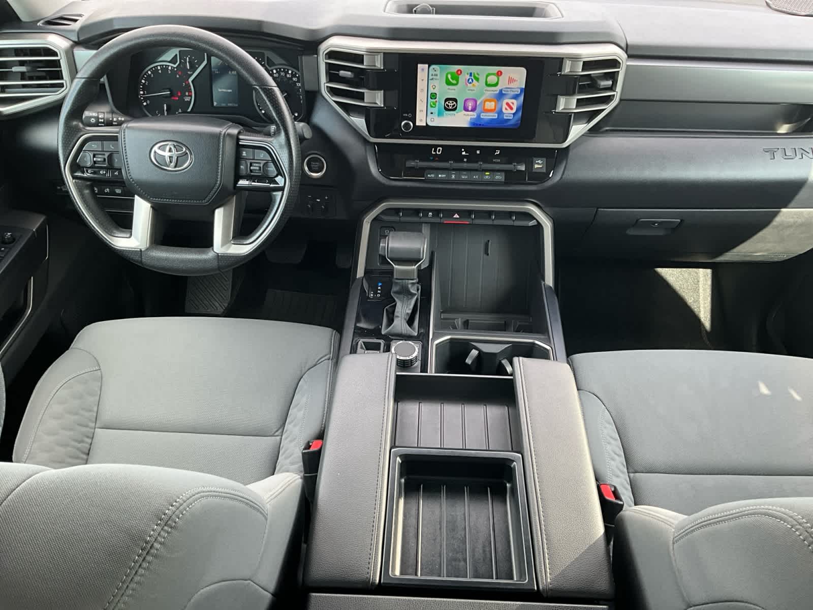 2024 Toyota Tundra SR5 - Photo 10