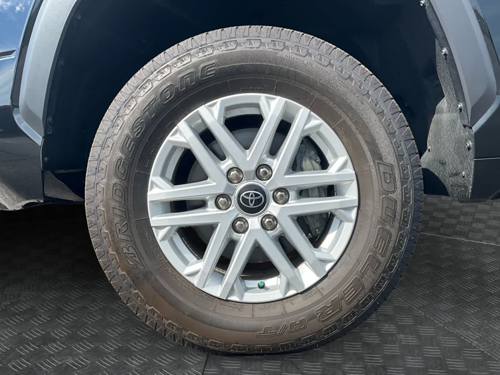 2024 Toyota Tundra SR5 - Photo 14