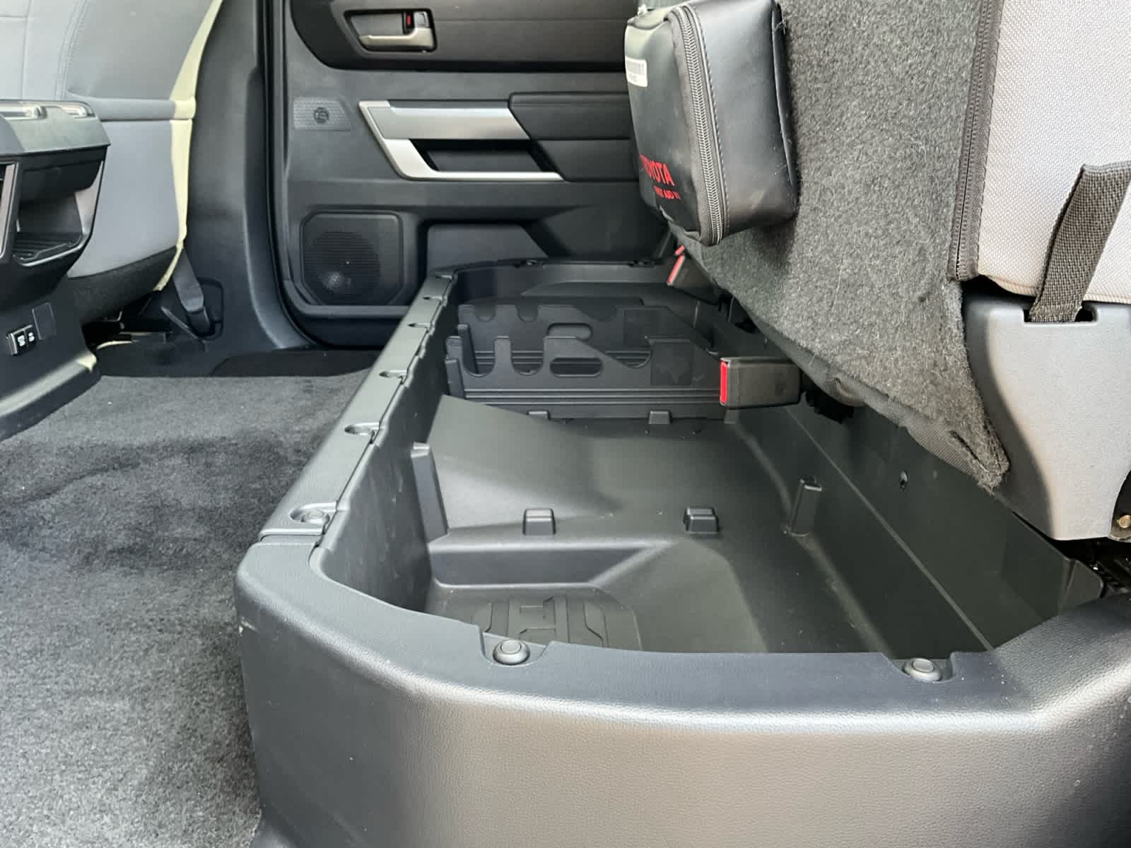 2024 Toyota Tundra SR5 - Photo 24
