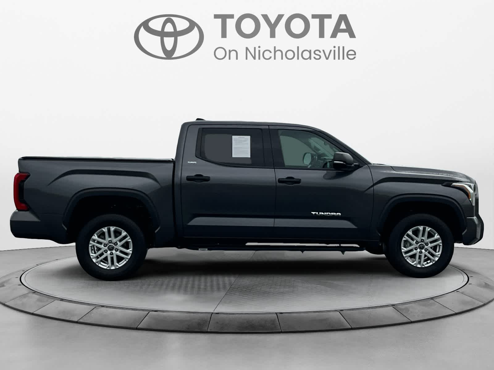 2023 Toyota Tundra SR5 - Photo 6