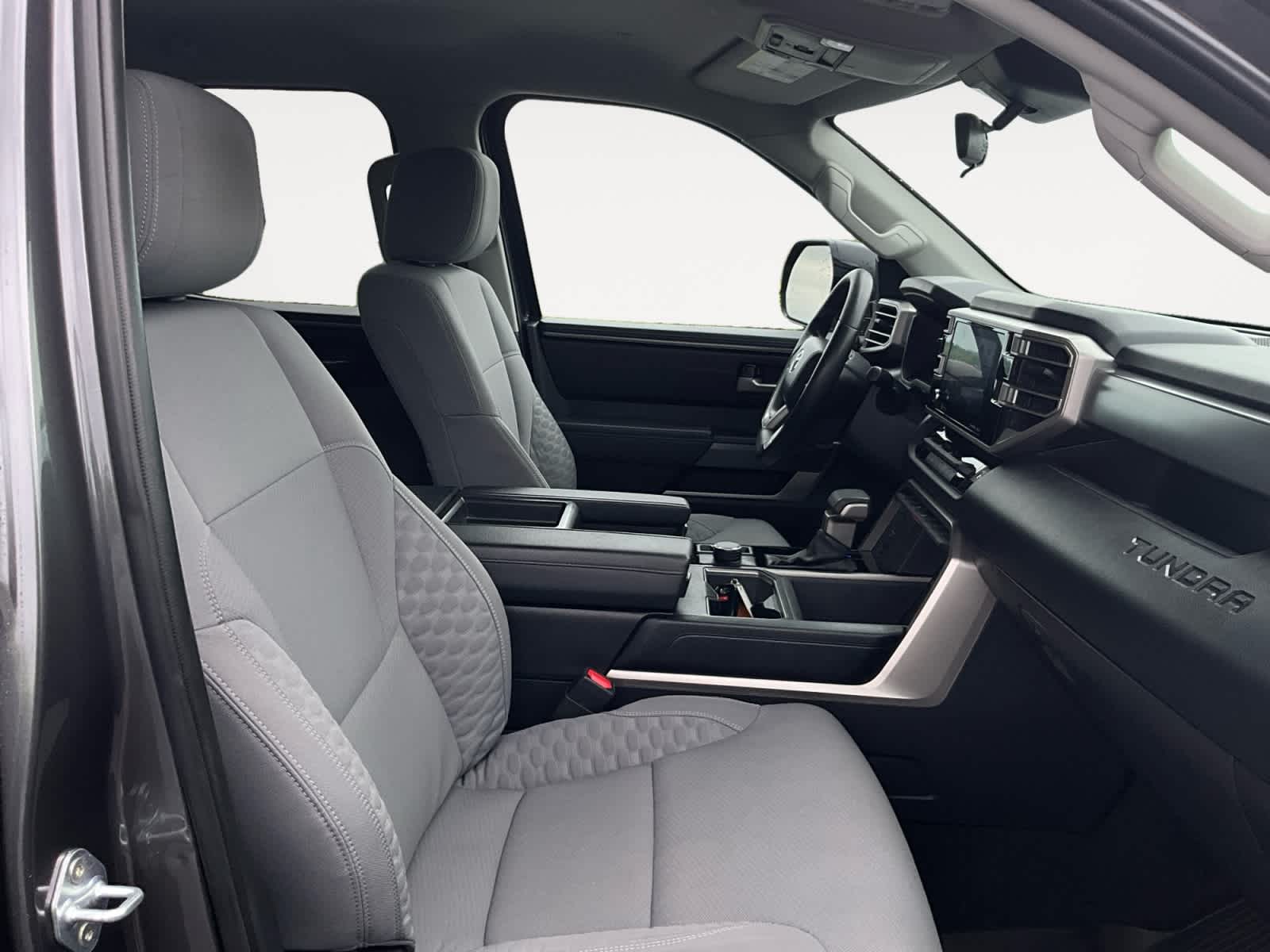 2023 Toyota Tundra SR5 - Photo 18