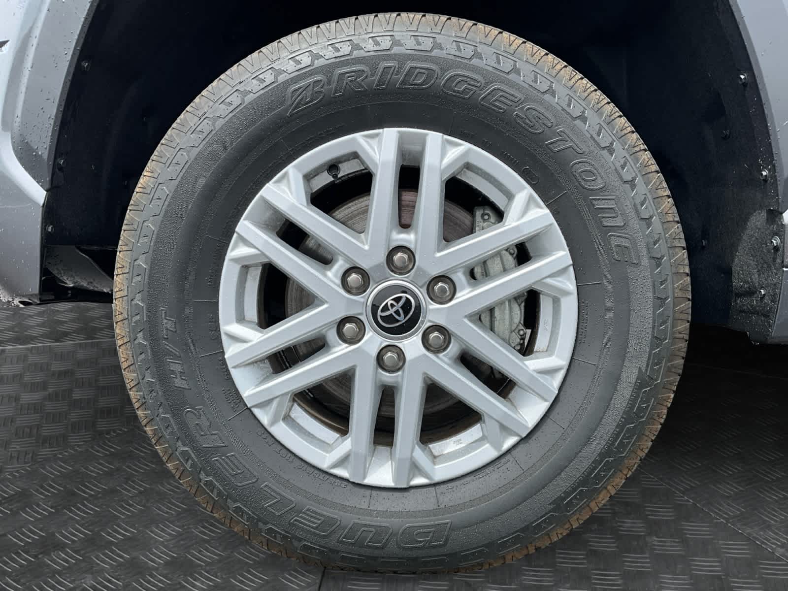 2023 Toyota Tundra SR5 - Photo 10