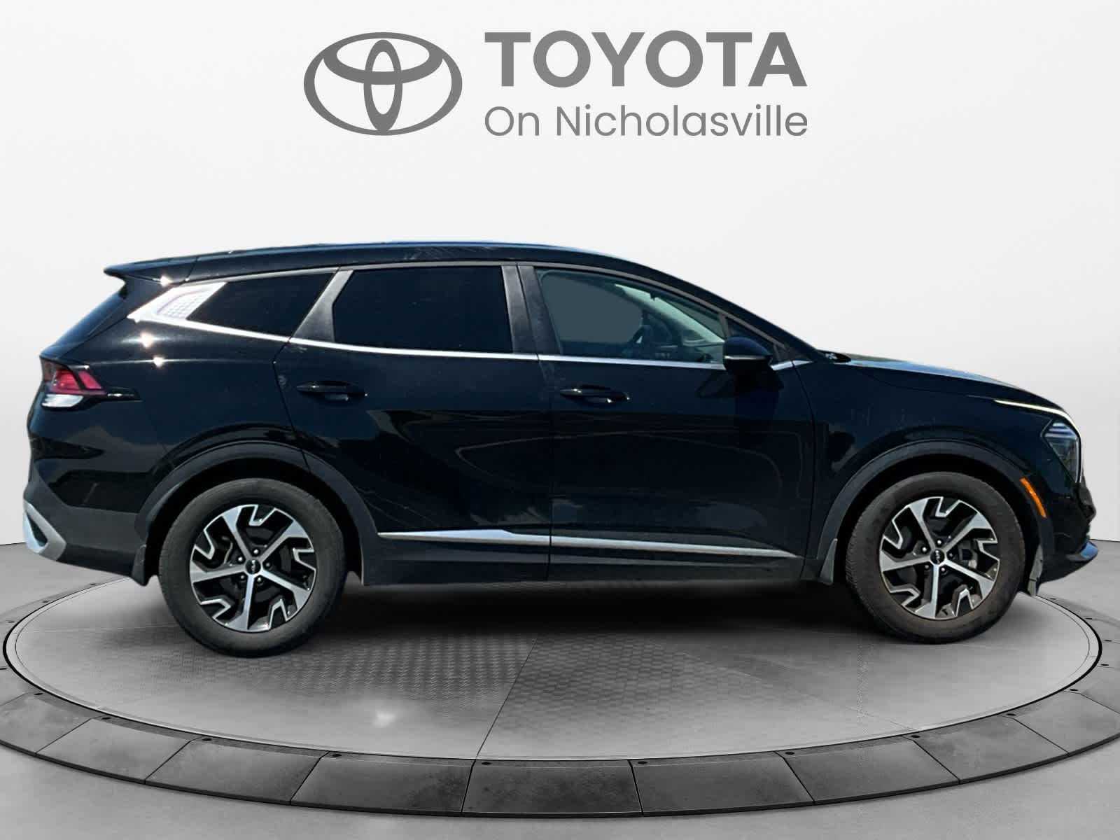 Used 2025 Kia Sportage SUV