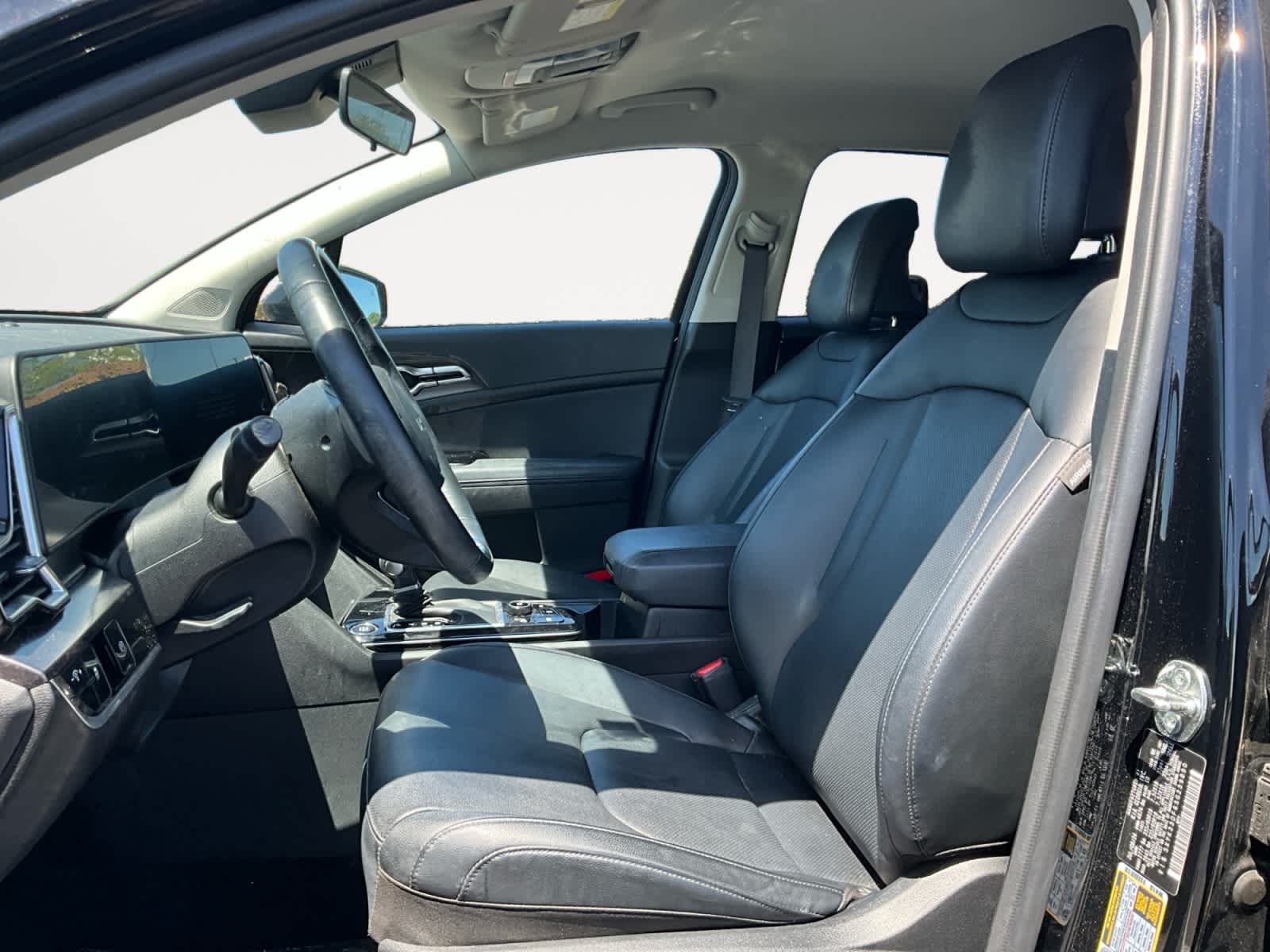 Used 2025 Kia Sportage SUV