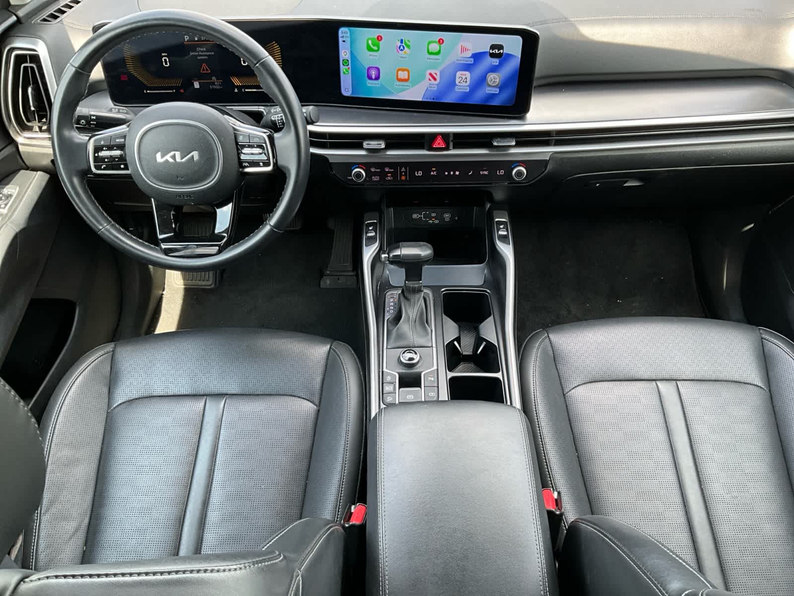 Used 2024 Kia Sorento SUV