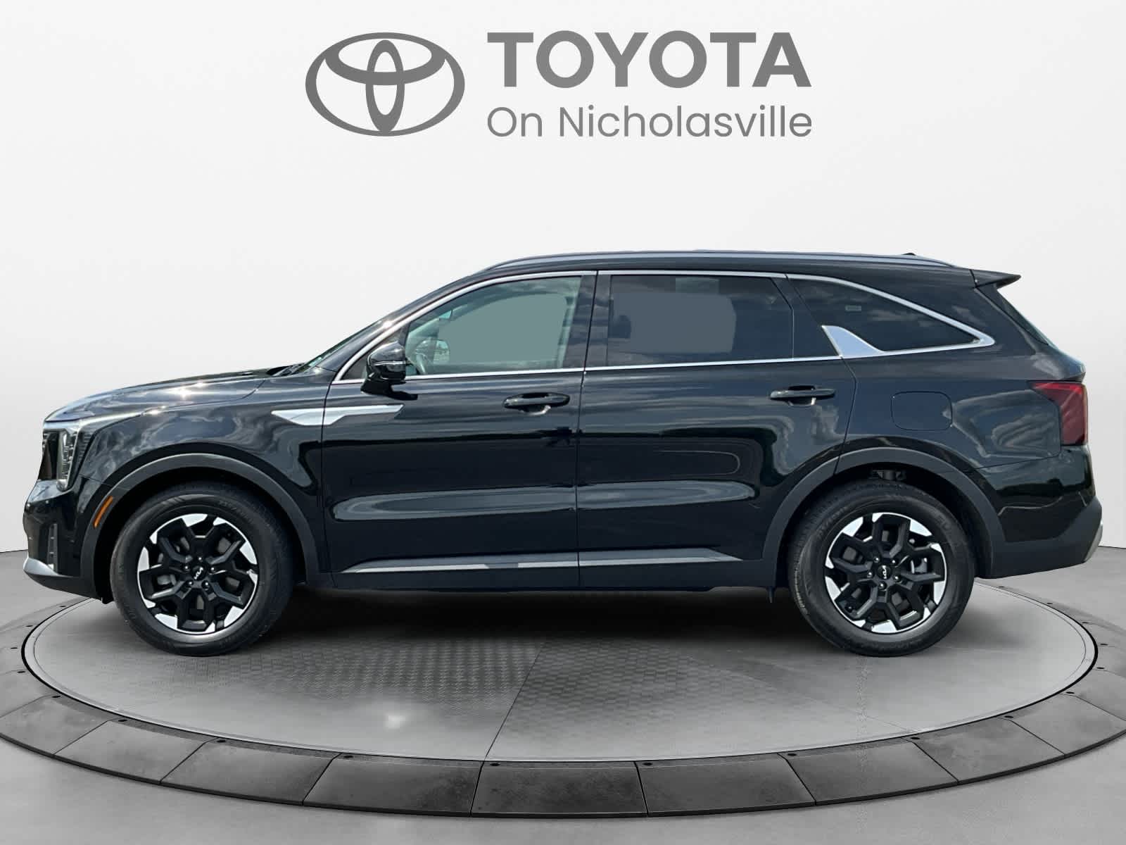 Used 2024 Kia Sorento SUV