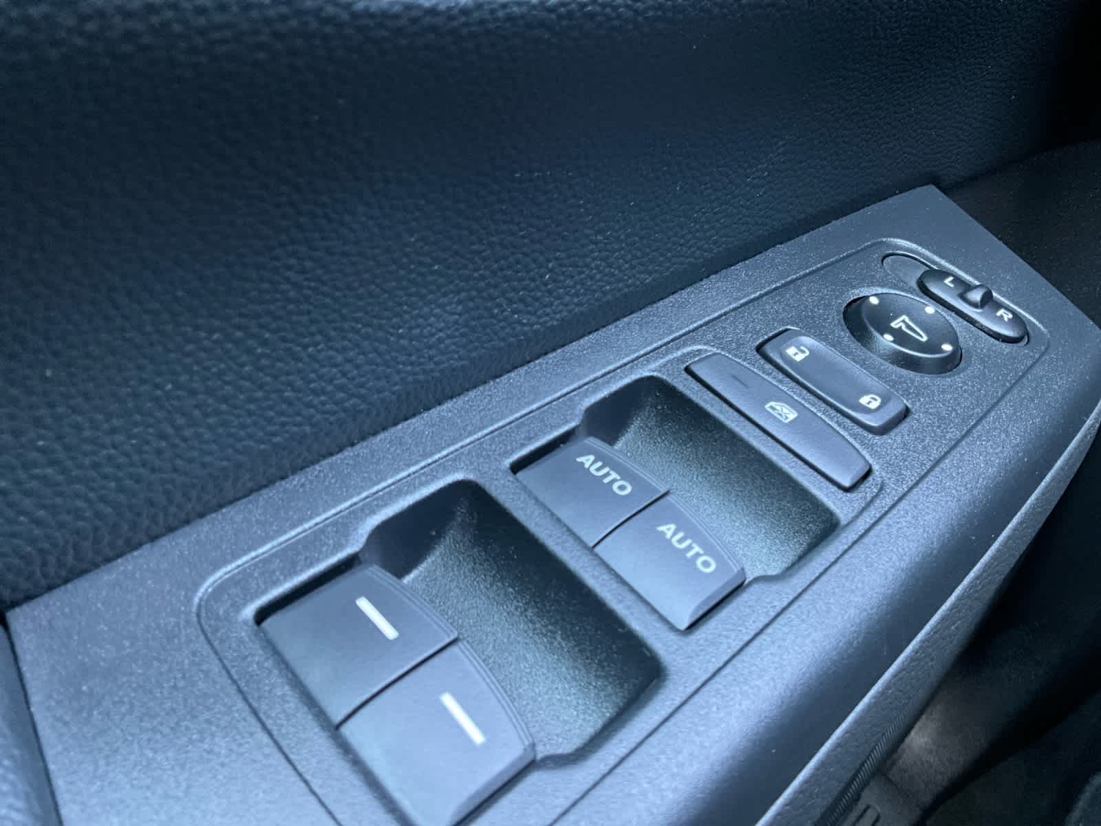 Used 2025 Honda CR-V Hybrid SUV