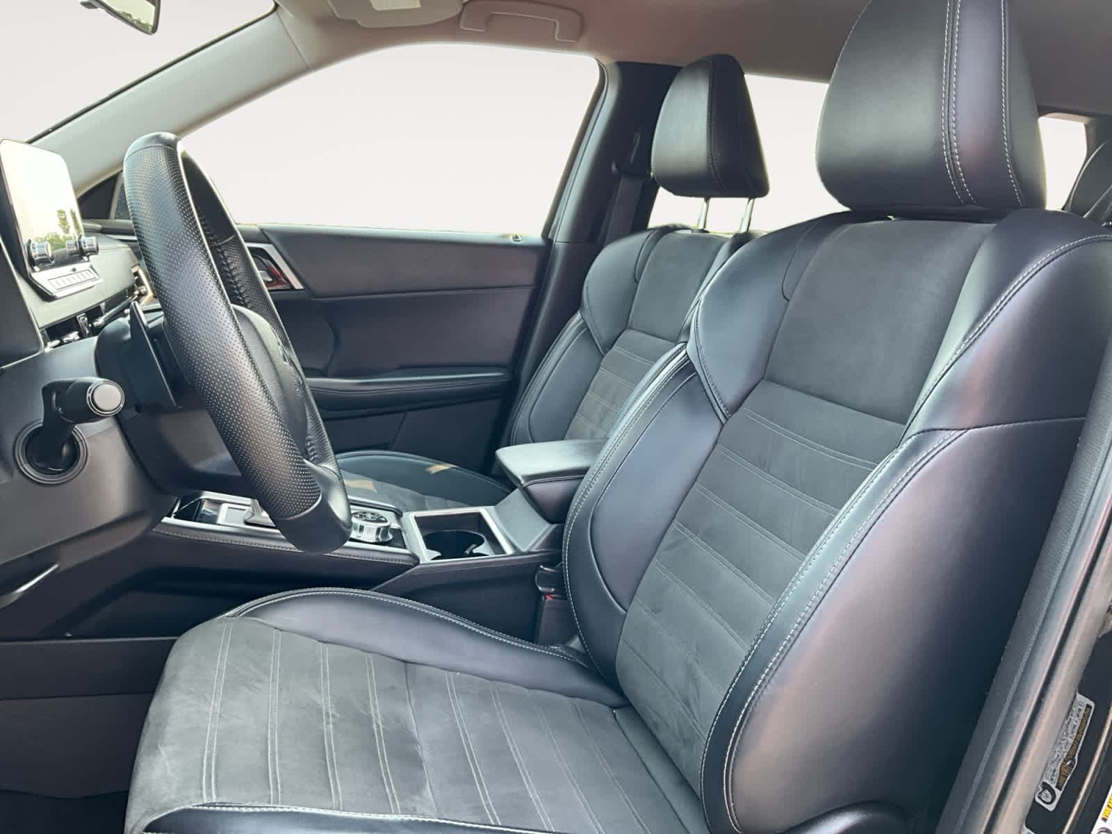 Used 2024 Mitsubishi Outlander SUV