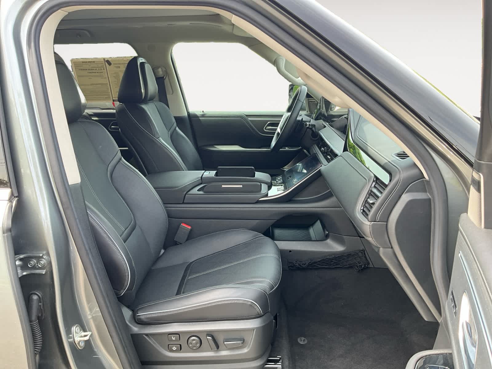 Used 2025 Infiniti QX80 SUV