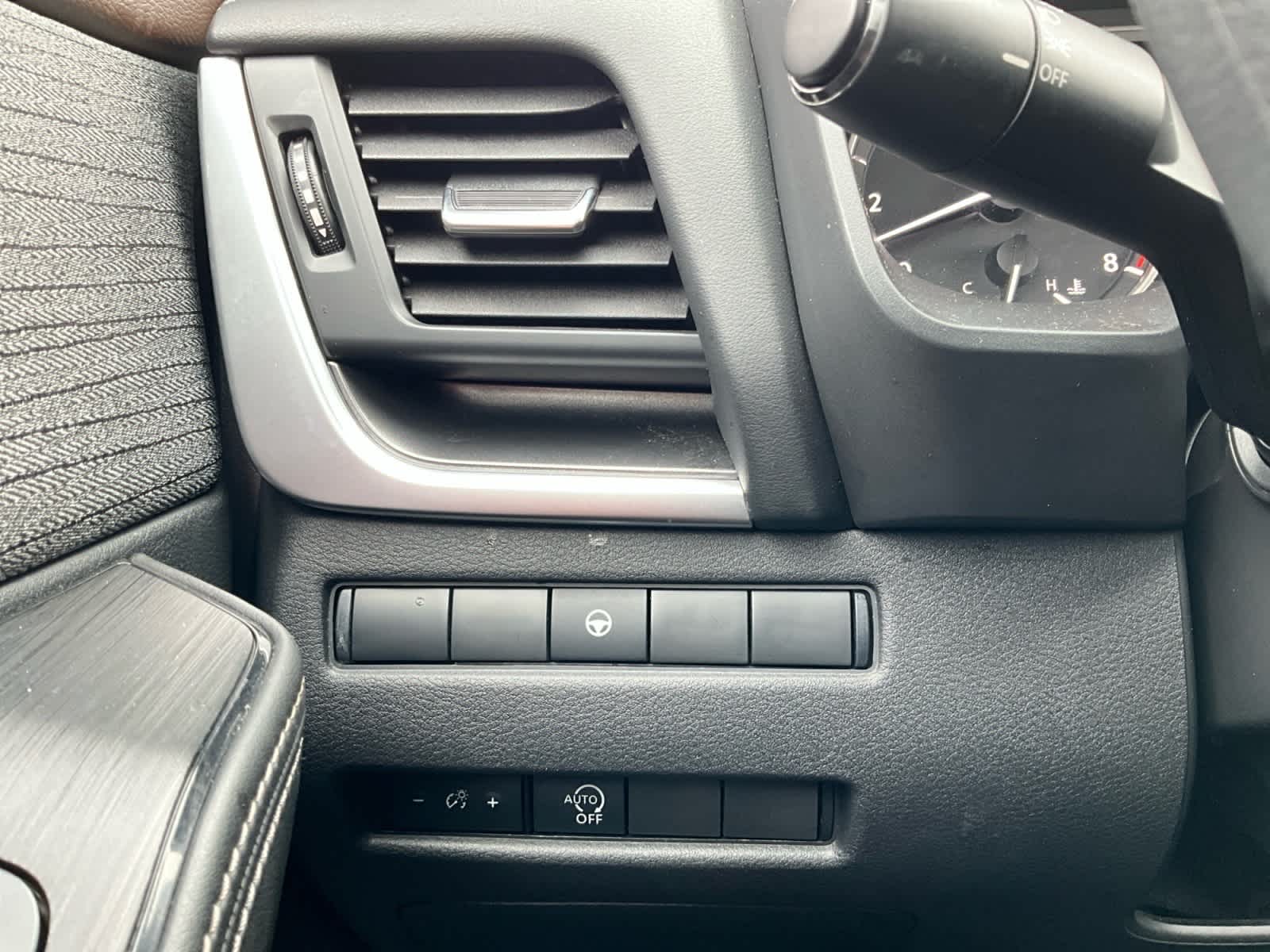 Used 2023 Nissan Rogue SUV