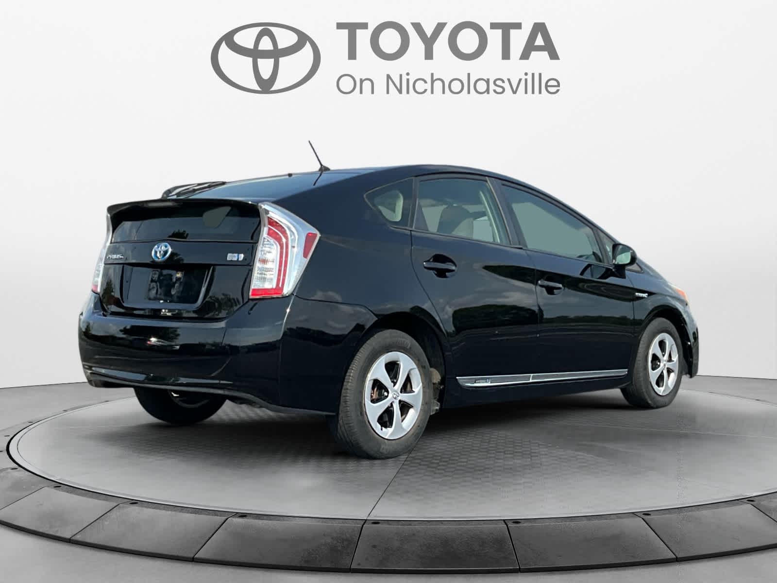 Used 2014 Toyota Prius Sedan