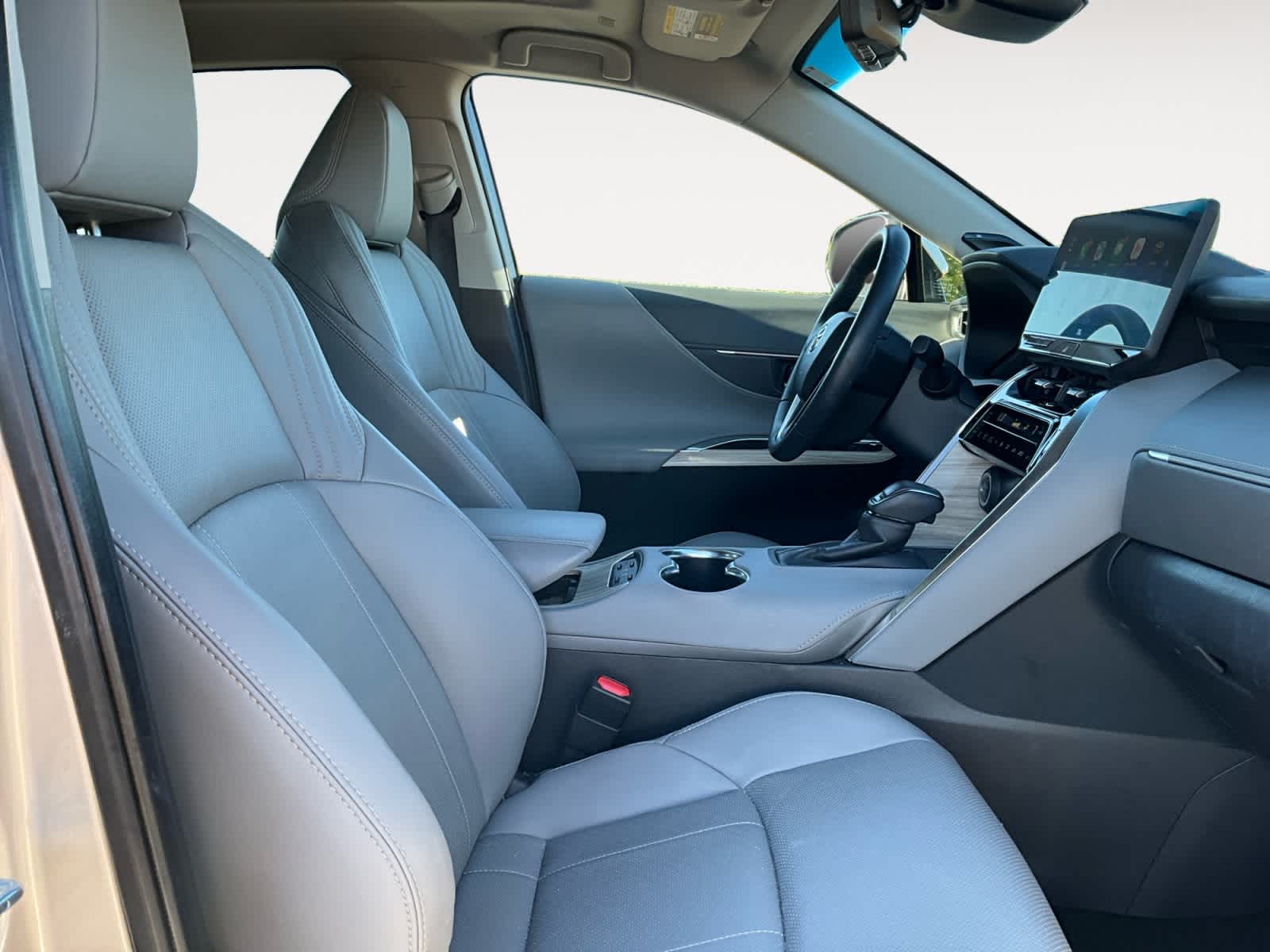 Used 2024 Toyota Venza SUV