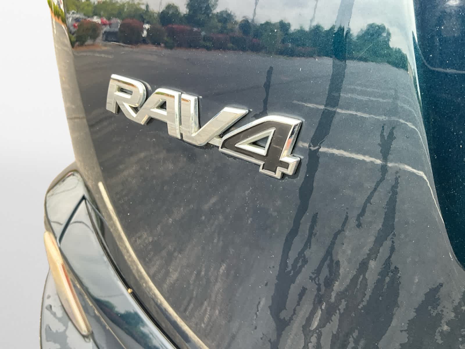 Used 2018 Toyota RAV4 SUV
