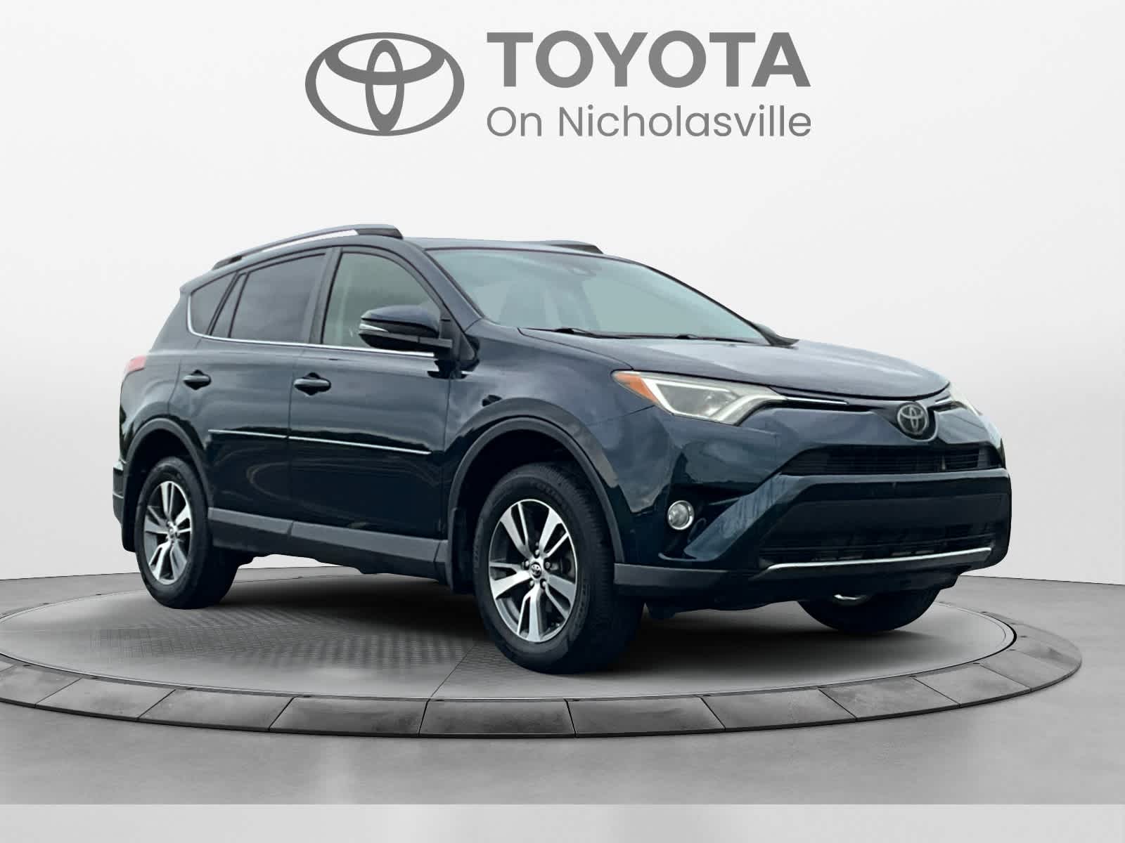 Used 2018 Toyota RAV4 SUV