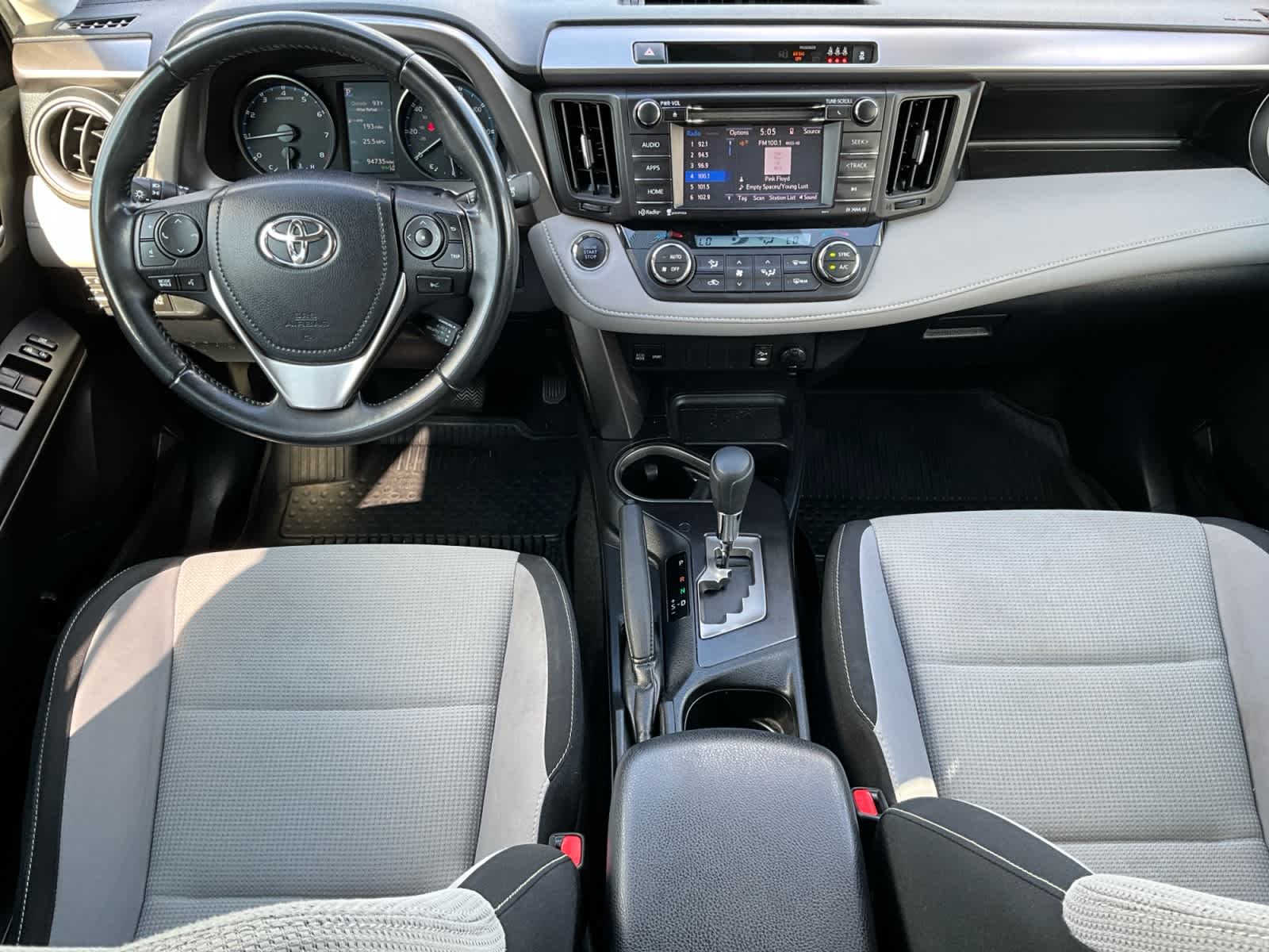 Used 2018 Toyota RAV4 SUV
